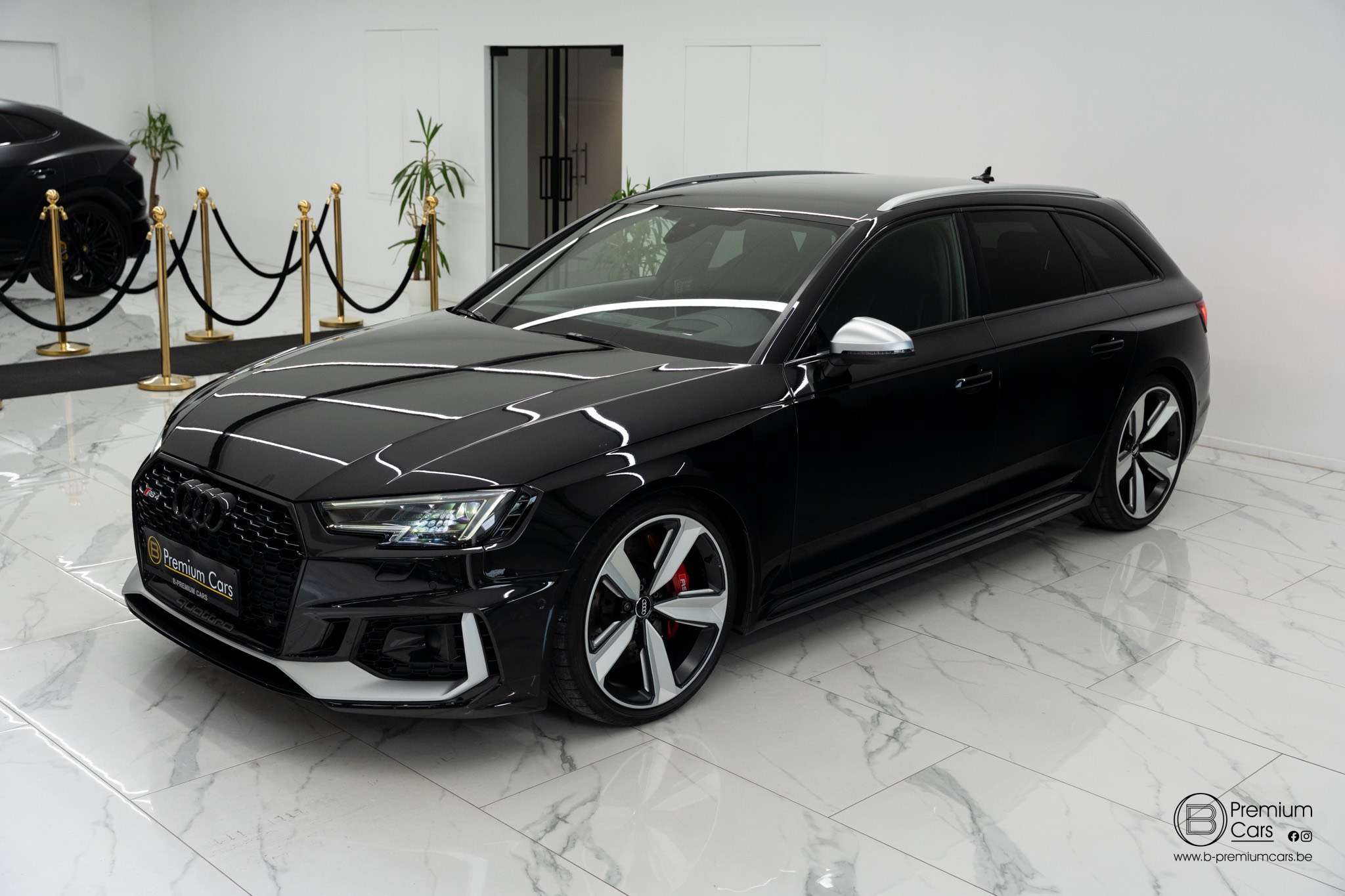 Audi RS4 Avant Quattro Exclusive! Swiss Spec! ACC, HUD, Massage!