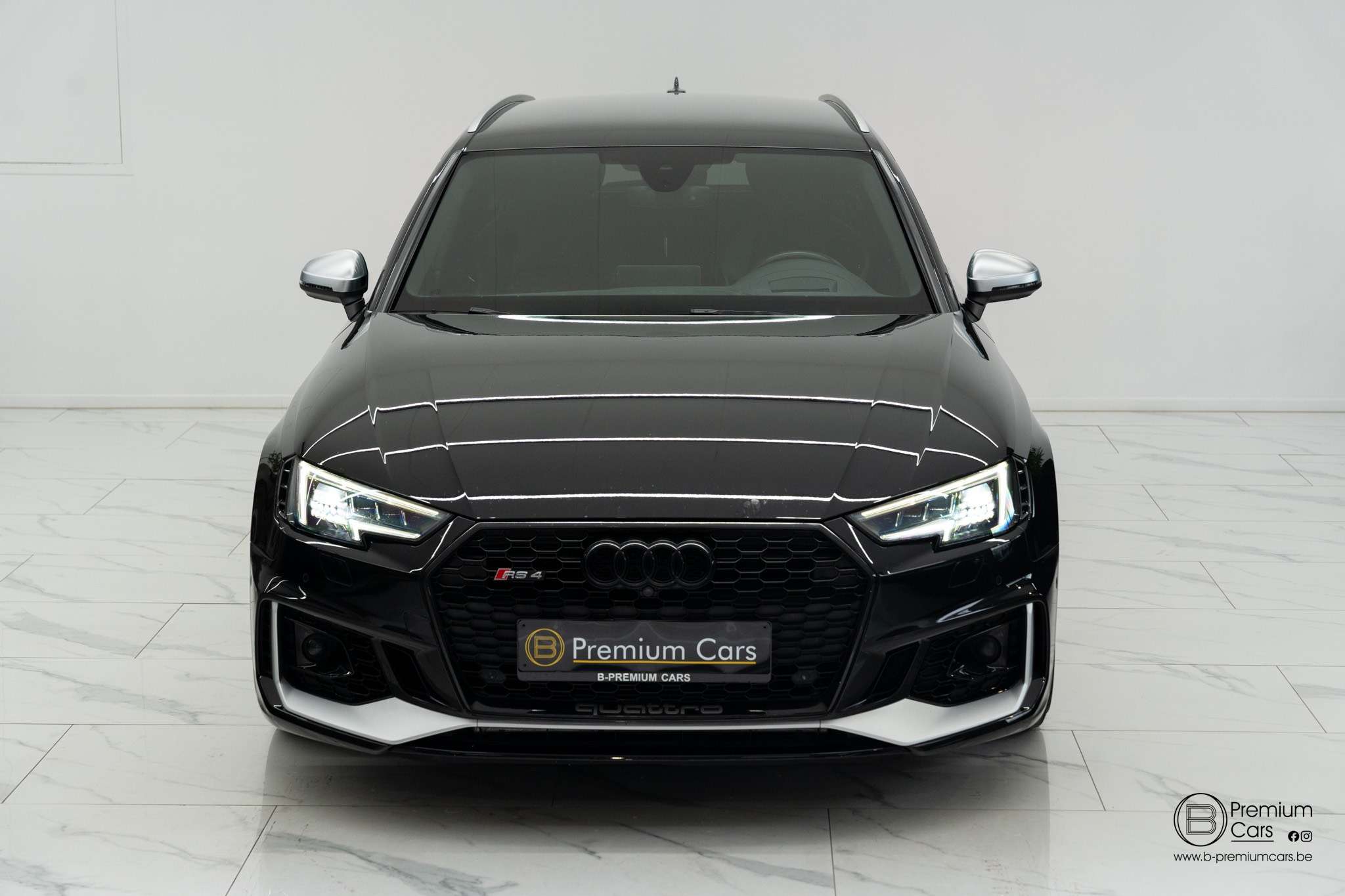 Audi RS4 Avant Quattro Exclusive! Swiss Spec! ACC, HUD, Massage!