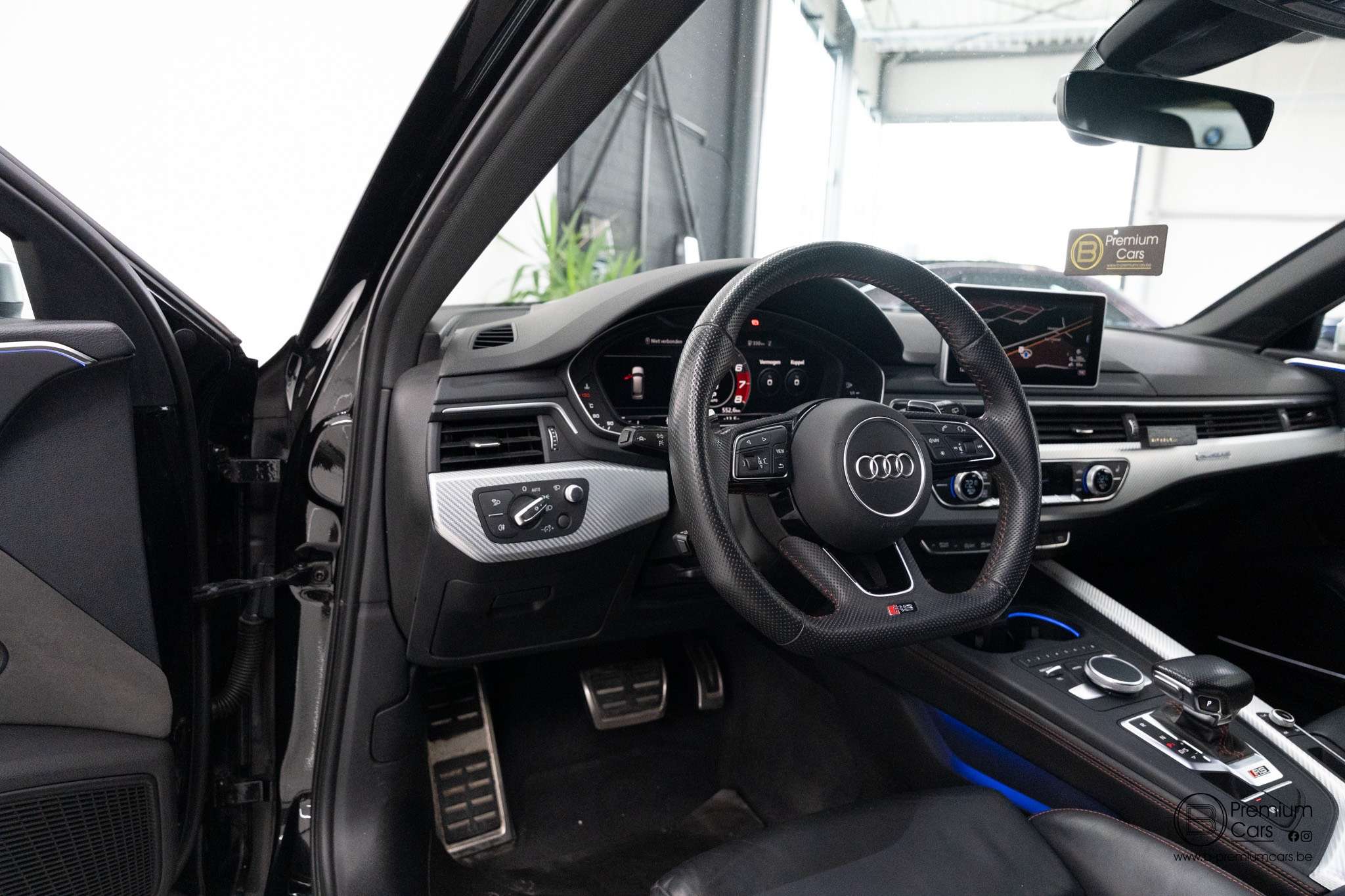 Audi RS4 Avant Quattro Exclusive! Swiss Spec! ACC, HUD, Massage!