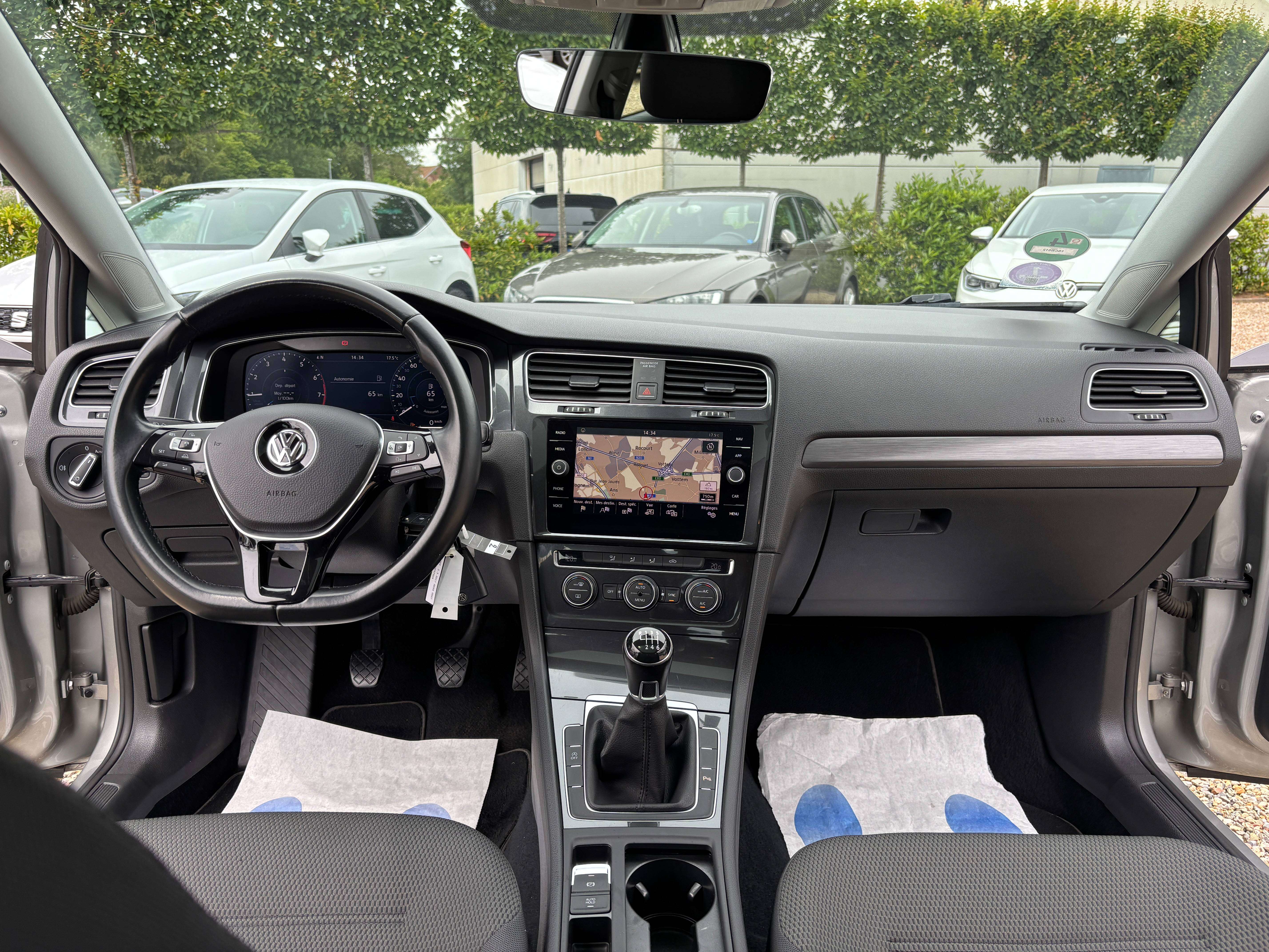 Volkswagen Golf 1.0 TSI *CARPLAY*TOIT OUV*CAMERA*ACC*1ER PROPRIO*GARANTIE*