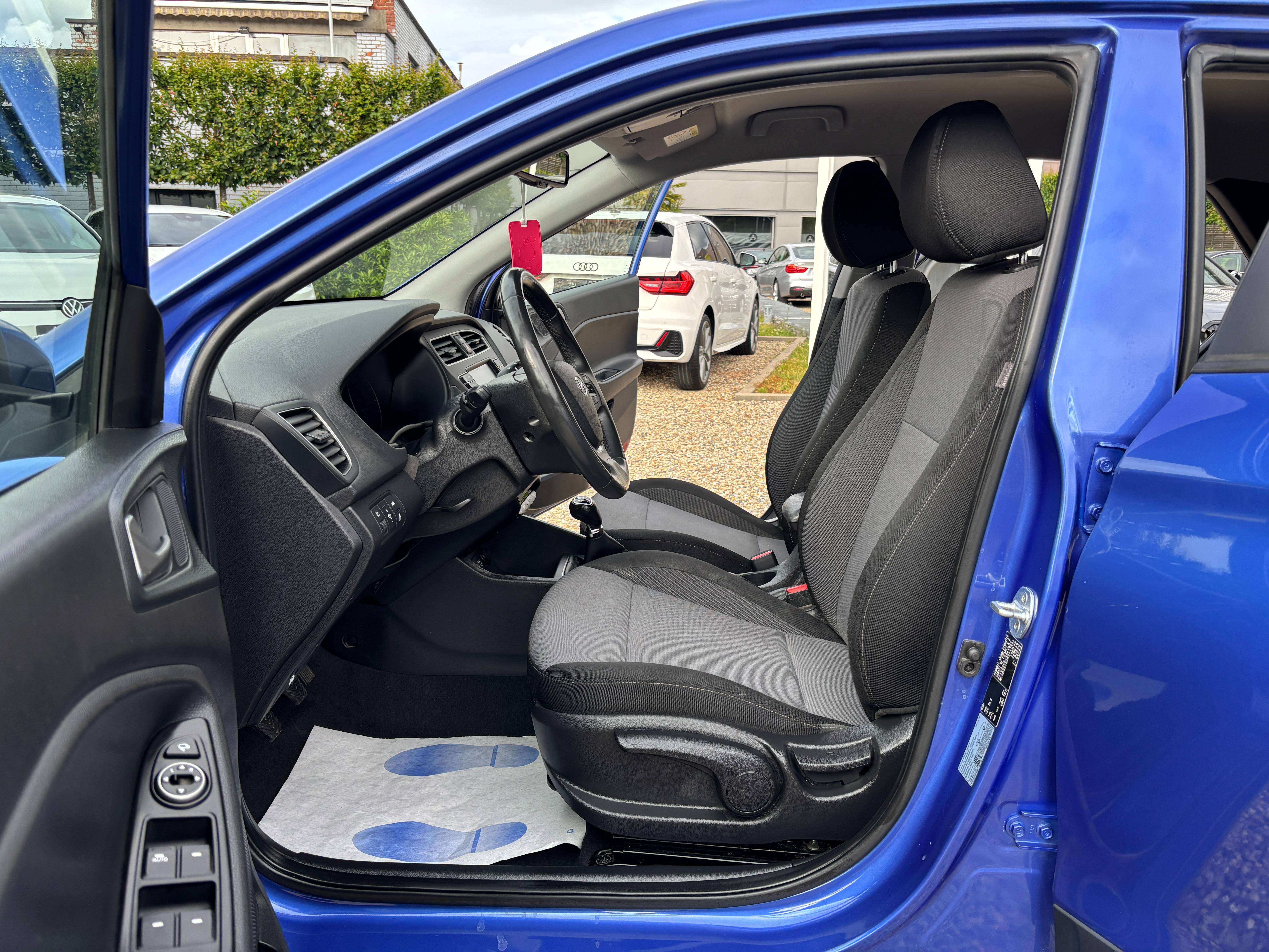 Hyundai i20 1.2i *CARPLAY*SIEGE+VOLANT CHAUFF*CAMERA*GARANTIE*