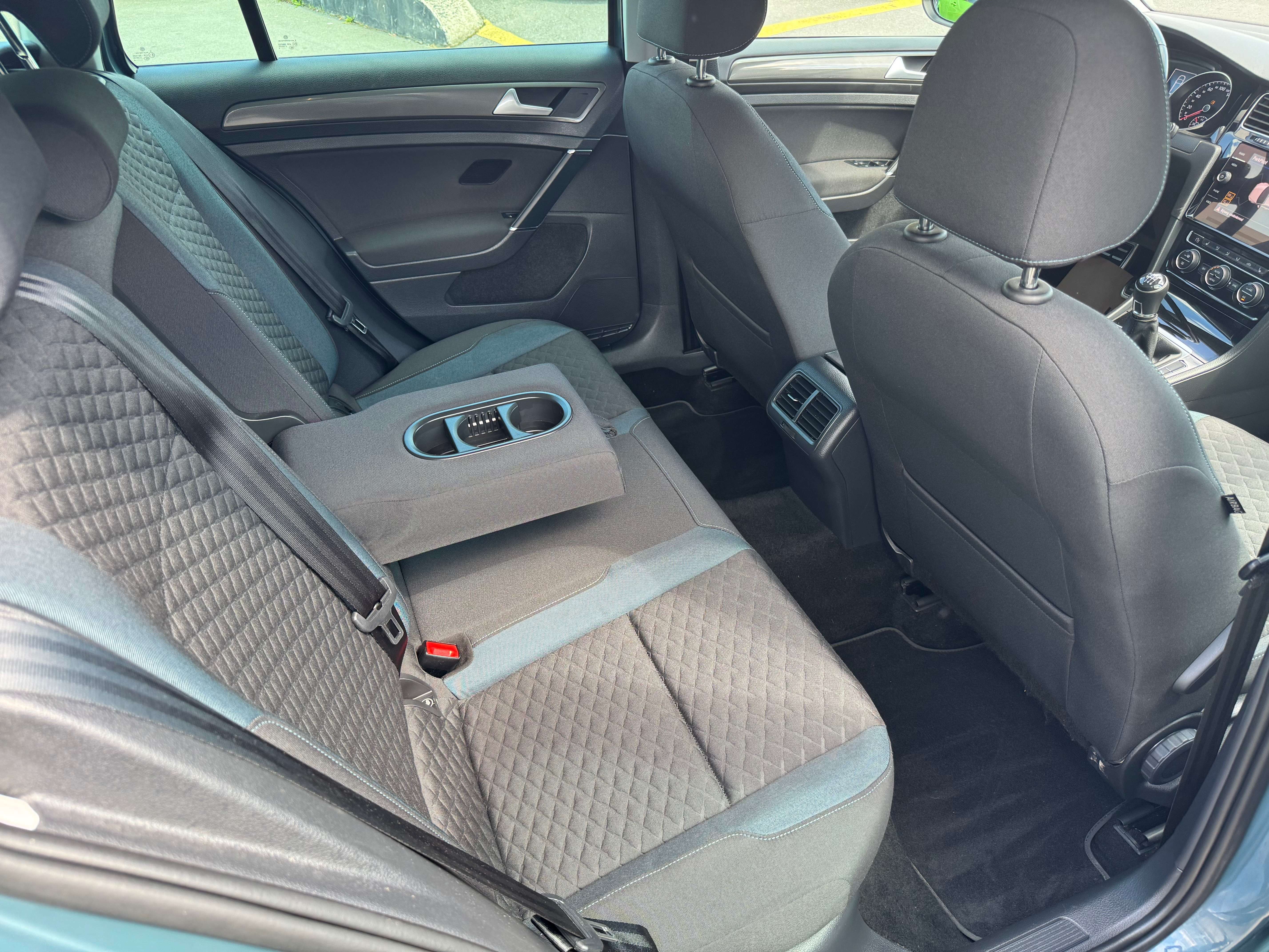 Volkswagen Golf Variant Golf SW 1.0 TSI IQ Drive/Camera/Navigation