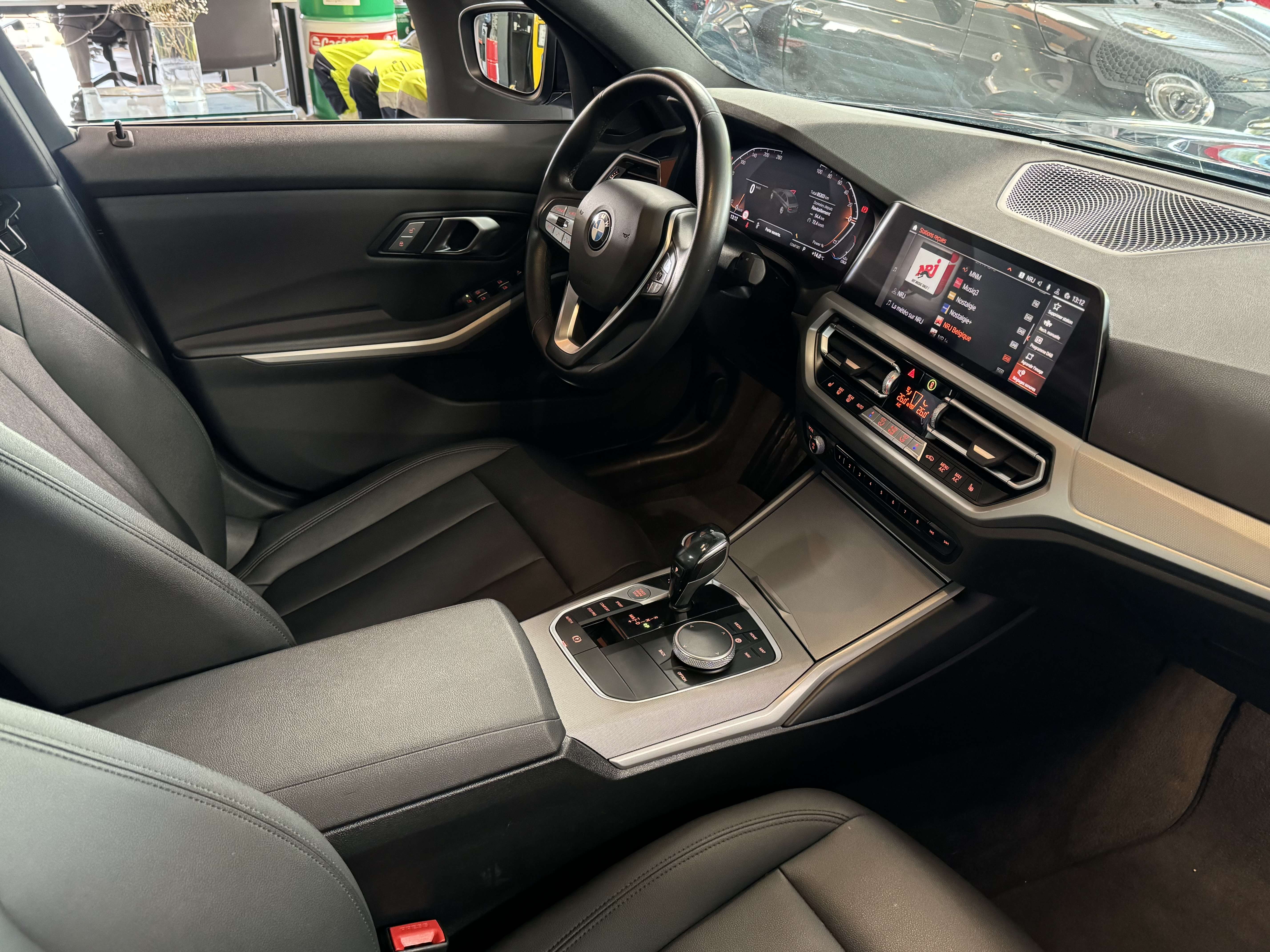 BMW 318 d - COCKPIT DIGITAL - APP/AND PLAY - EURO 6d-ISC-FCM