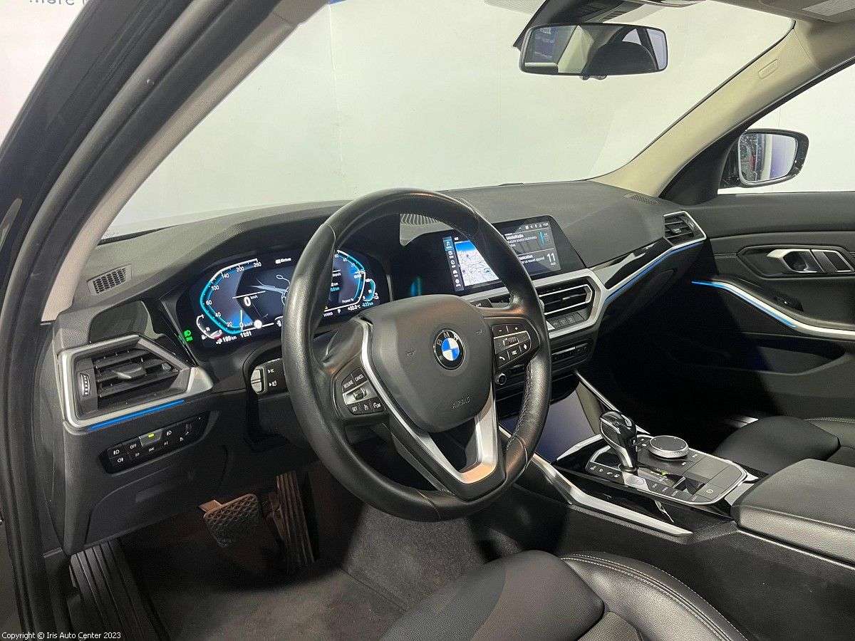 BMW 330 330 E | NAVI | APPLE CARPLAY| 22306€ HTVA
