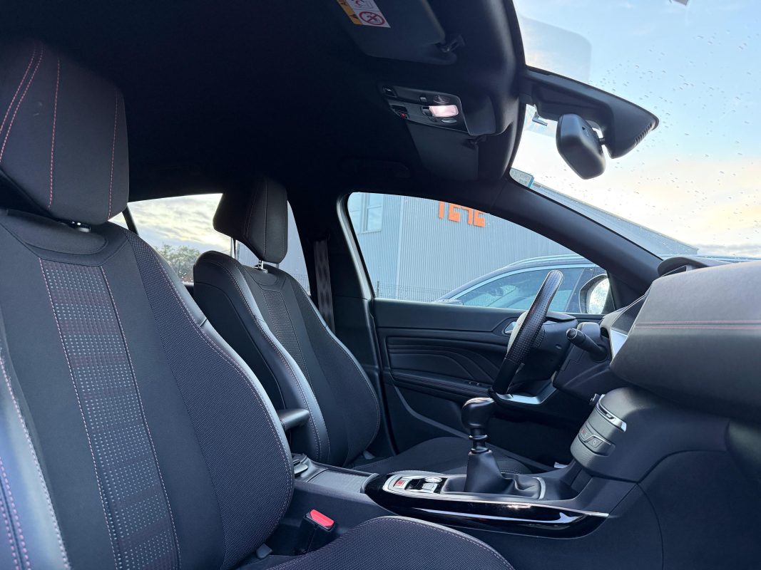 Peugeot 308 1.5 BLUE HDI 130ch GT