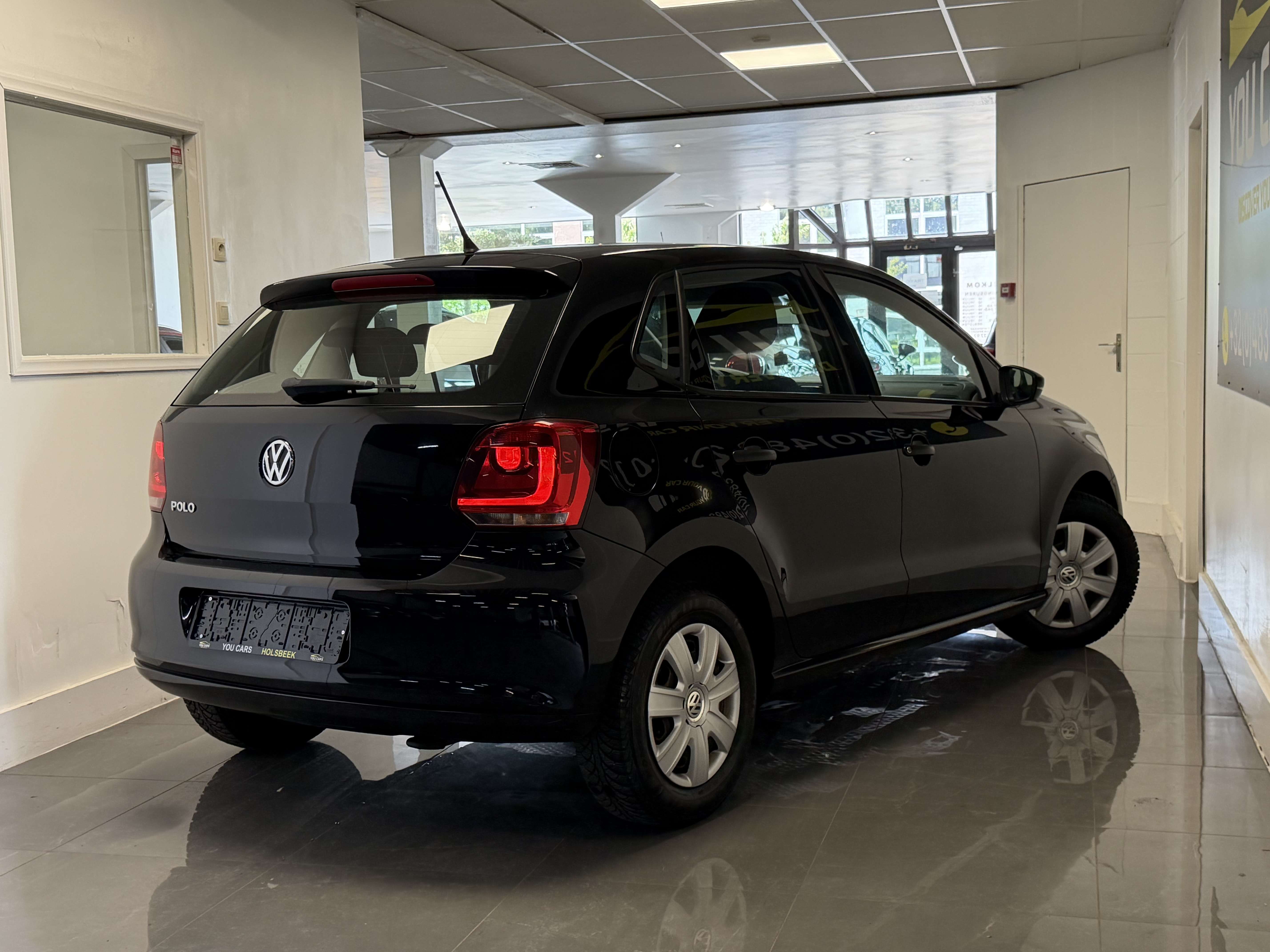Volkswagen Polo 1.2i Trendline 1 Jaar Garantie