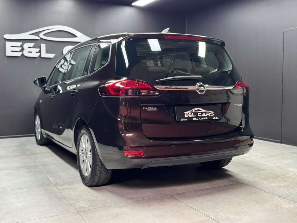 Opel Zafira Tourer Zafira 1.4 Turbo 7 places **12 mois de garantie**