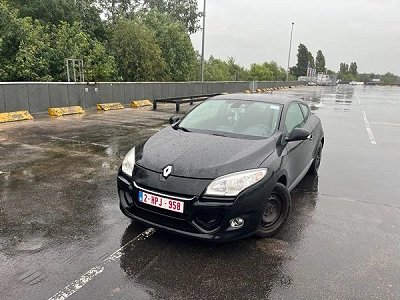 Renault Megane III COUPE 1.6 110