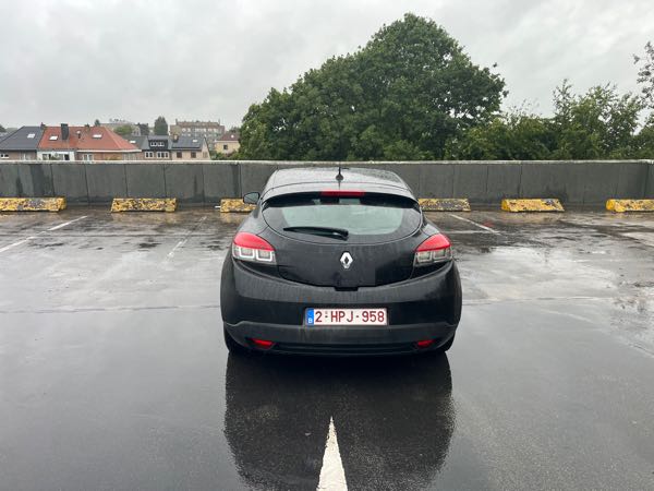 Renault Megane III COUPE 1.6 110