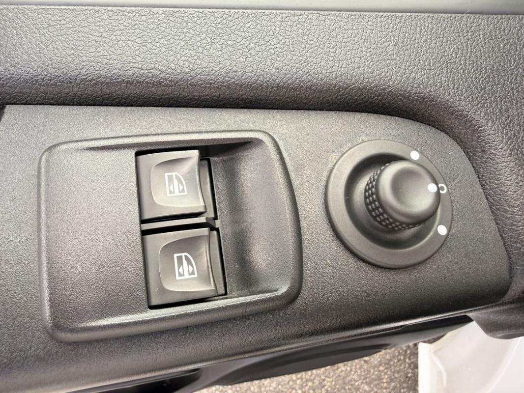 Renault Trafic III Fourgon GCF L1H1 1000 dCi 120