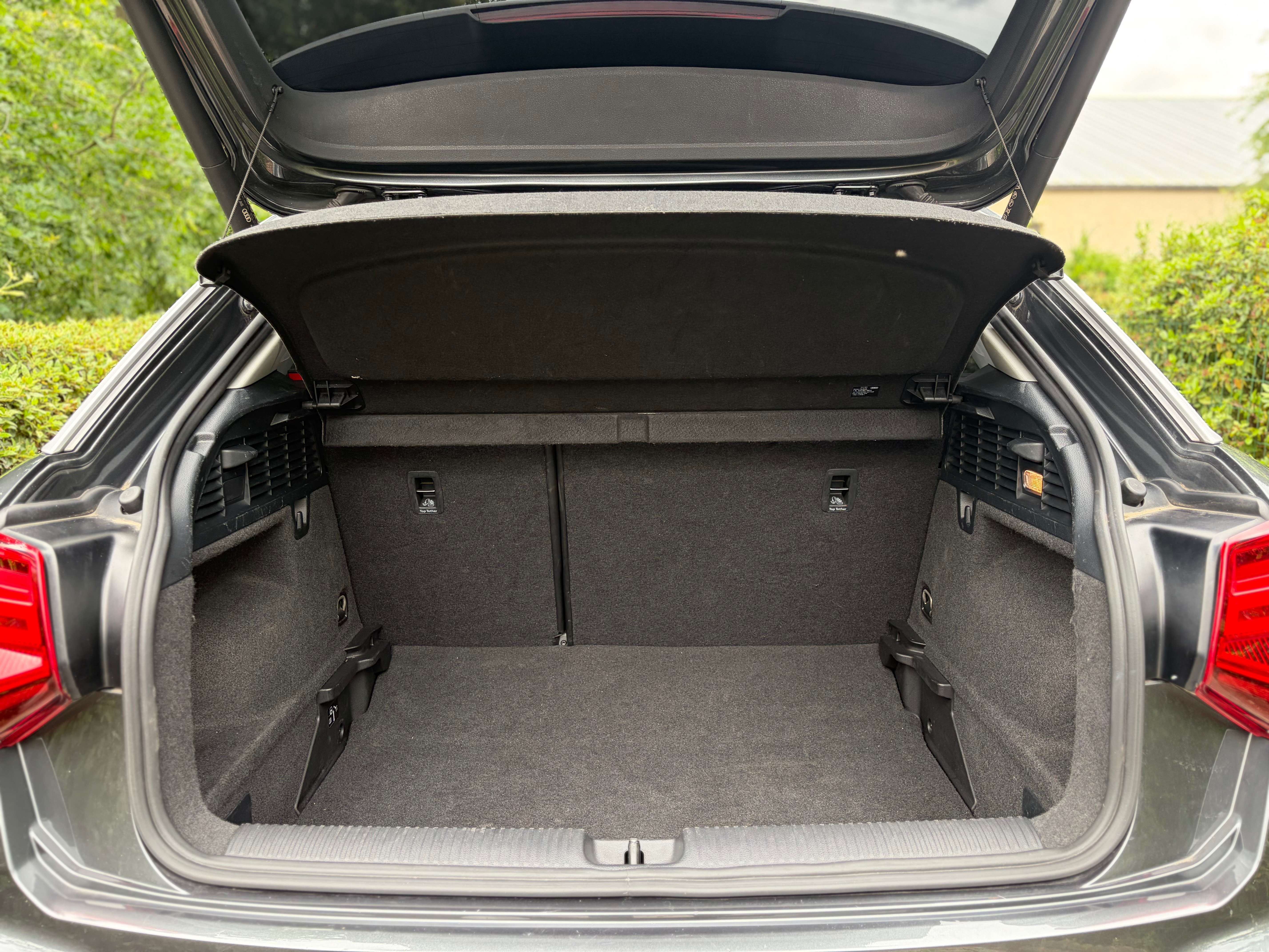 Audi Q2 30 TFSI S line van 2023  ### 85000 km ###