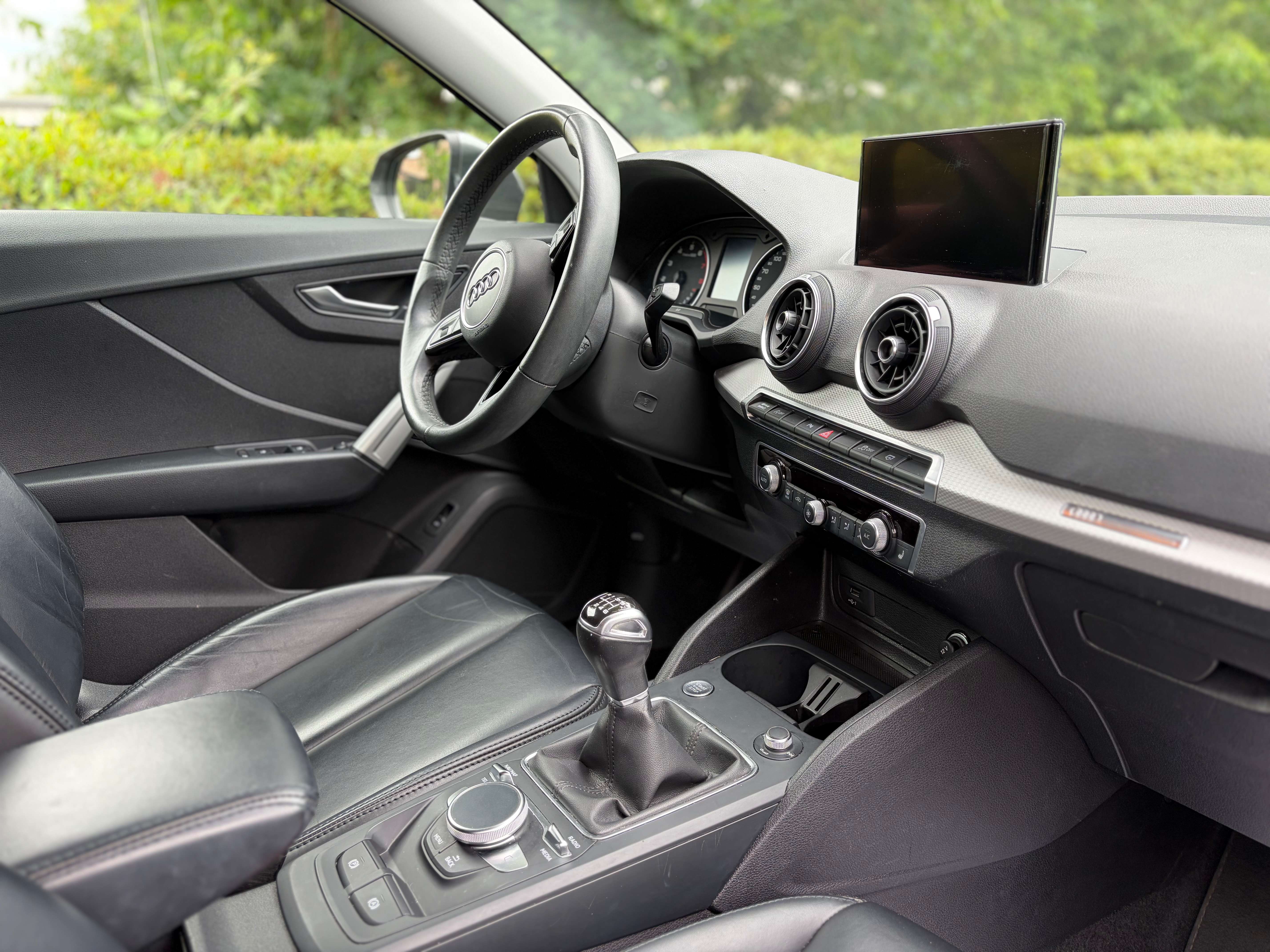 Audi Q2 30 TFSI S line van 2023  ### 85000 km ###