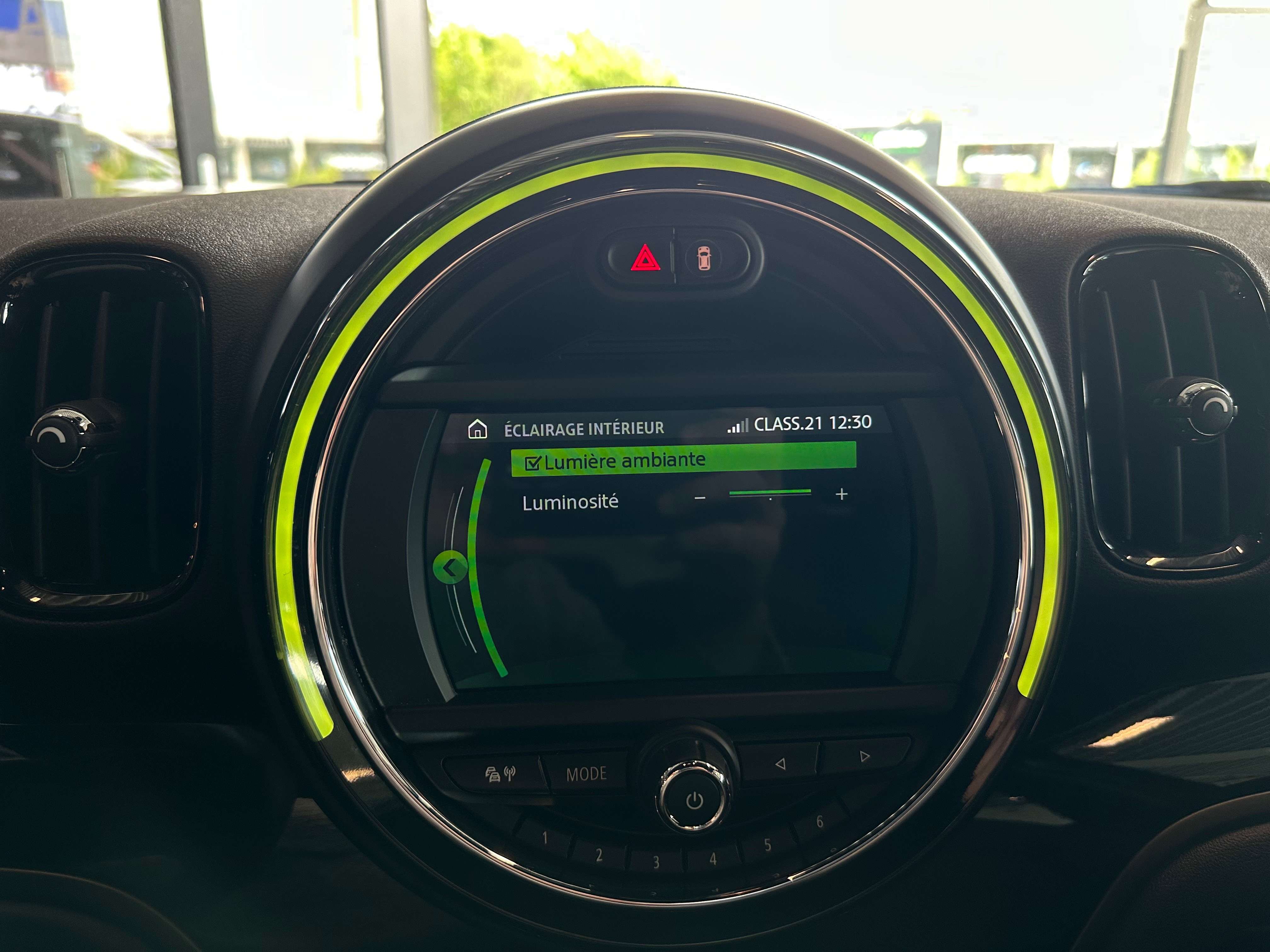 MINI Cooper Countryman 1.5*FULL BLACK*LED*NAVI*SIEGE CHAUFFANT*CARNET MINI*GARANTIE