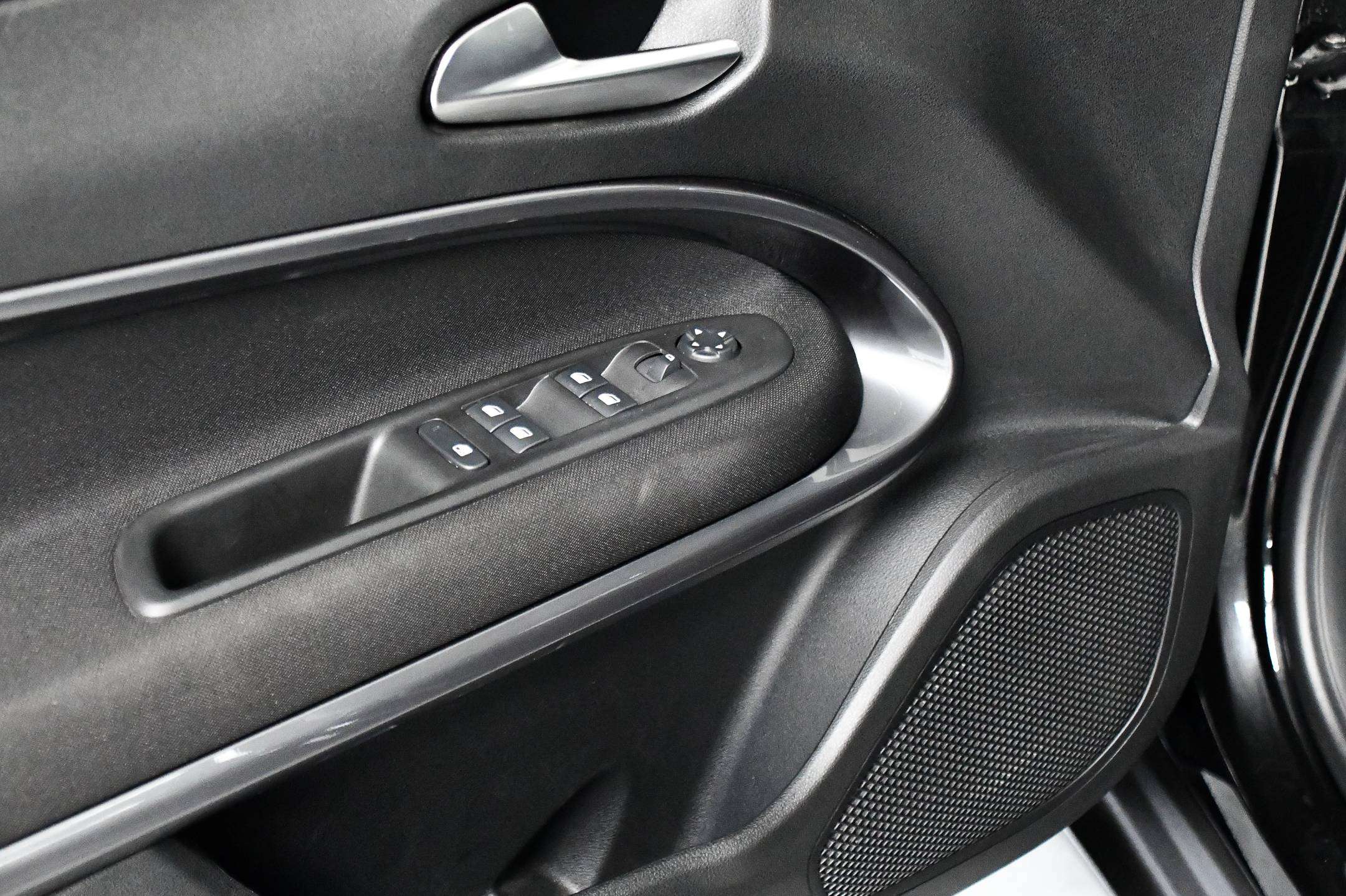 Fiat 600 600 - MHEV - Automaat - Carplay - Camera - Cruise Control