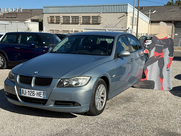 Bmw SERIE 3 (E90) 318D 122CH CONFORT
