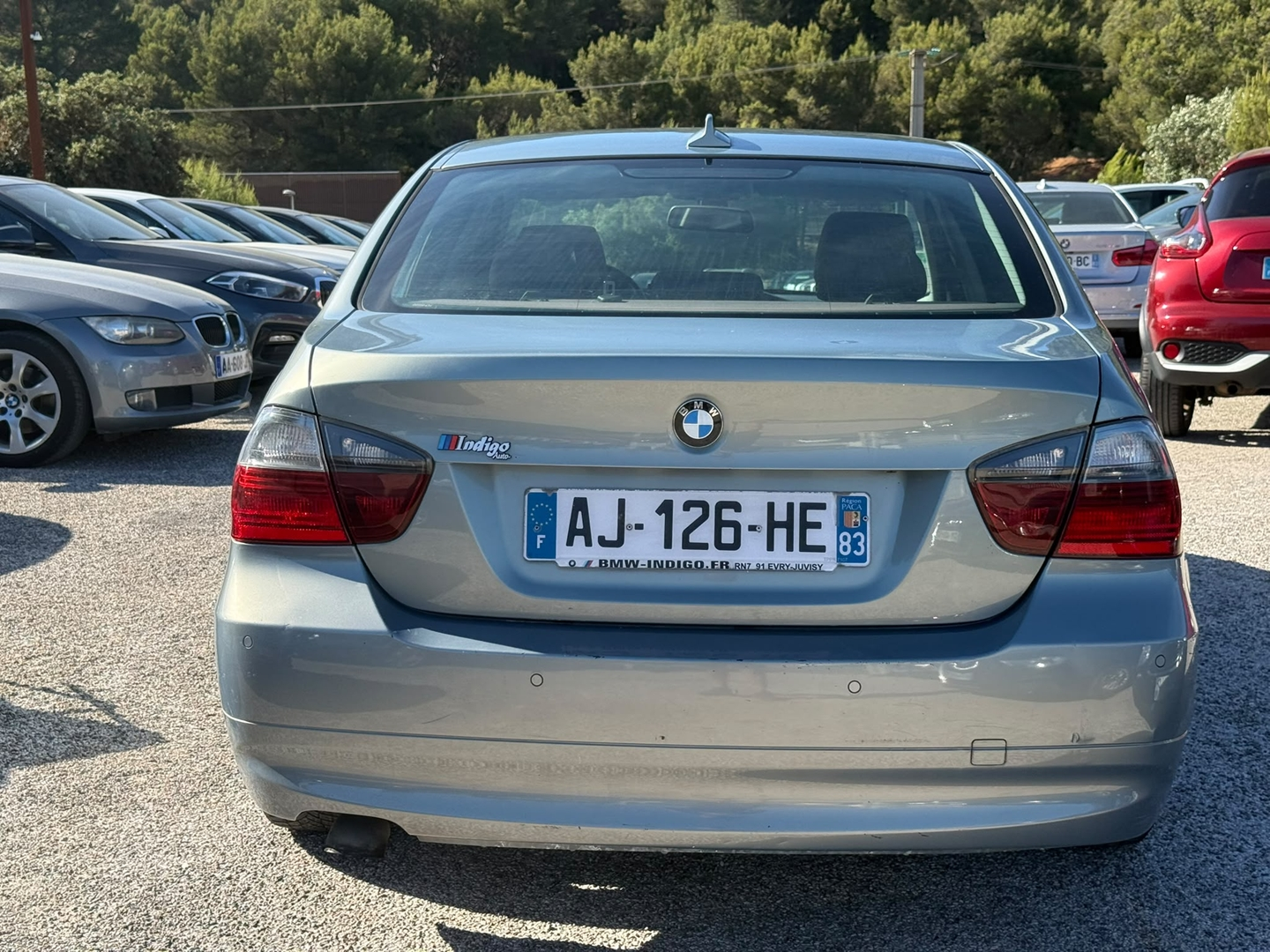 Bmw SERIE 3 (E90) 318D 122CH CONFORT