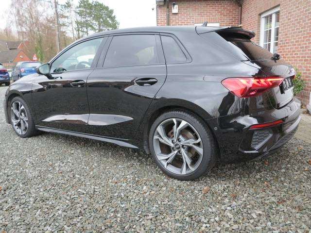 Audi A3 A3 30 TFSI S-Line Business Edition Platinum aut.