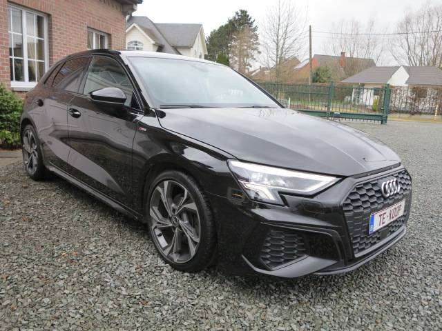 Audi A3 A3 30 TFSI S-Line Business Edition Platinum aut.