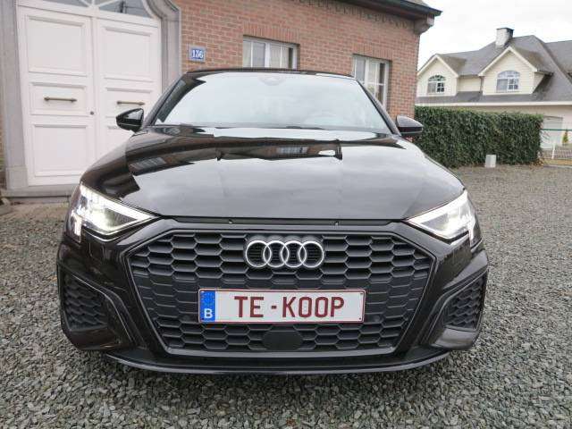 Audi A3 A3 30 TFSI S-Line Business Edition Platinum aut.