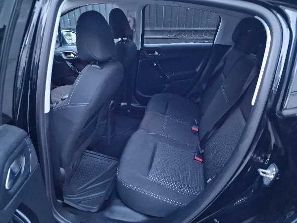 Peugeot 208 (2) 1.2 ESSENCE 110 S&amp;S 6CV ALLURE BUSINESS EAT6 5P