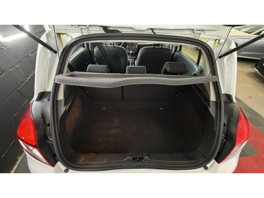 Renault Clio 3 1.5DCI 75 - PHASE 2 CLIM DISTRI GARANTIE CT OK