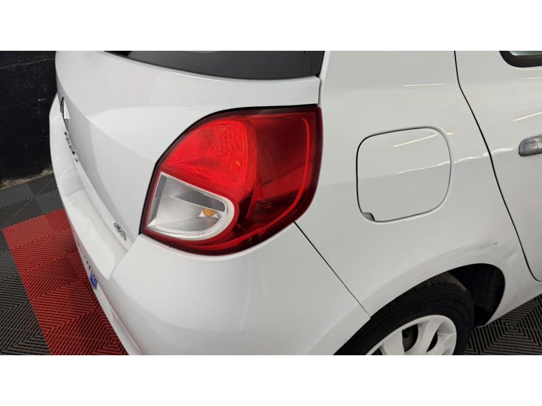 Renault Clio 3 1.5DCI 75 - PHASE 2 CLIM DISTRI GARANTIE CT OK