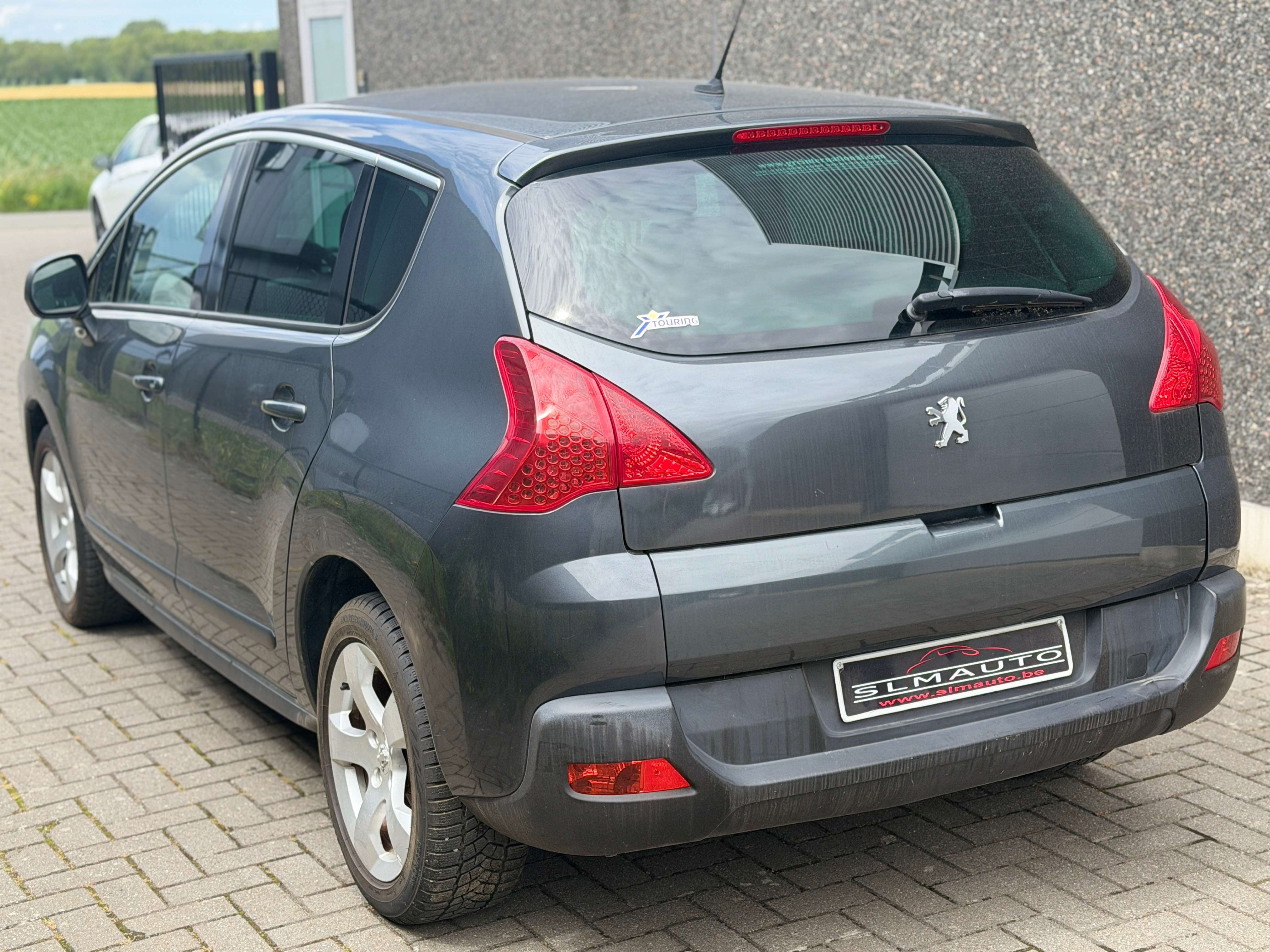 Peugeot 3008 3008 1.6i Access