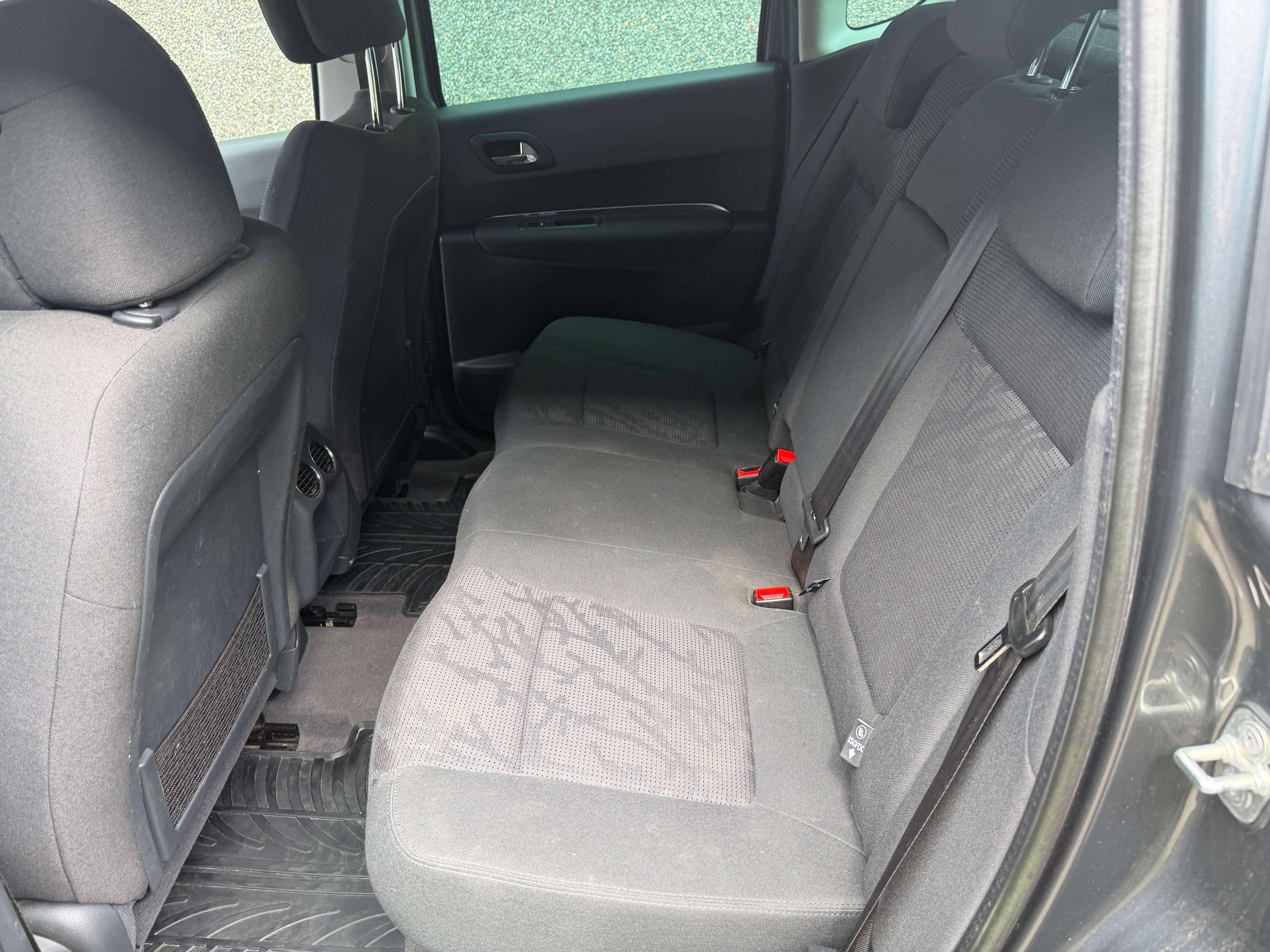Peugeot 3008 3008 1.6i Access