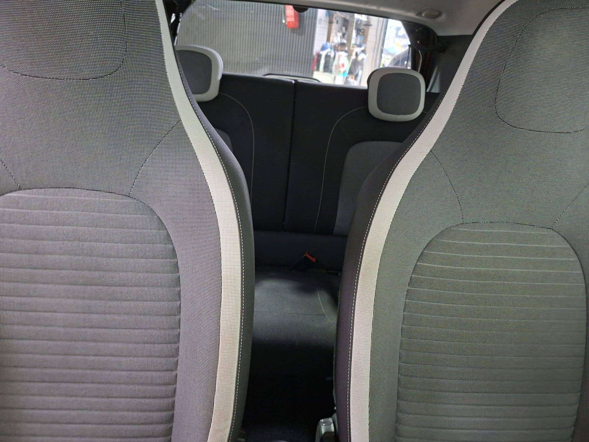 Renault Twingo Twingo 1.0i SCe Iconic S