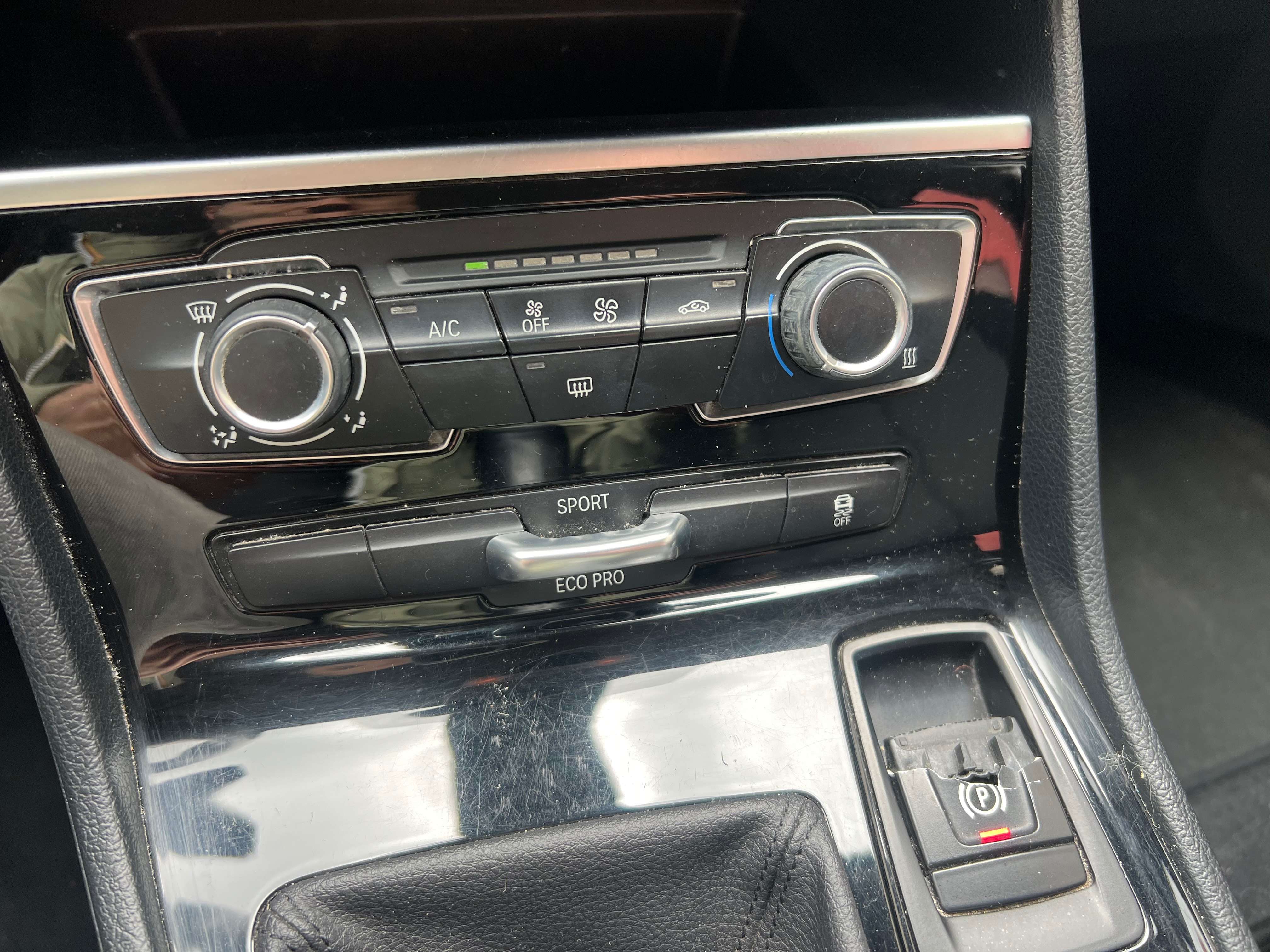 BMW 216 d Gran Tourer  + CLIM + NAVI