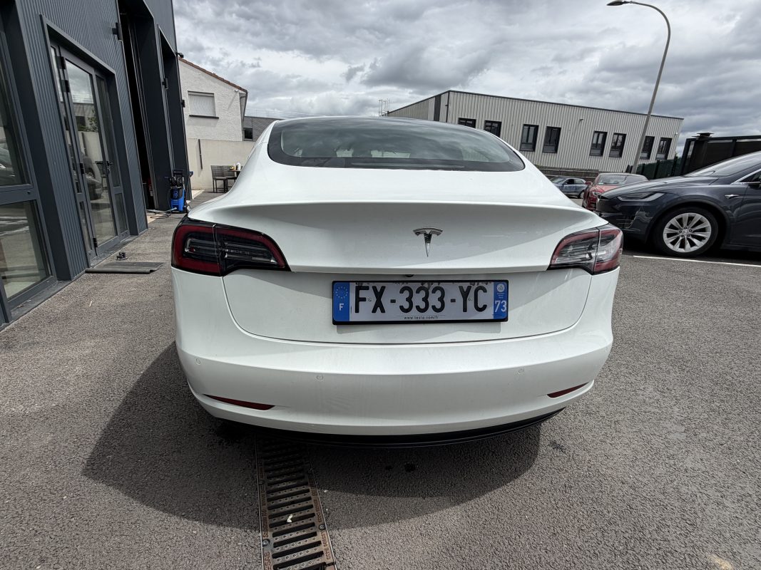 Tesla Model 3 STANDARD PLUS RWD