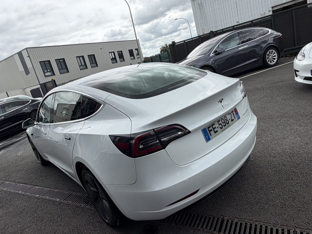Tesla Model 3 DUAL MOTOR AWD GRANDE AUTONOMIE