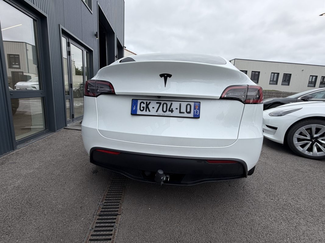 Tesla Model Y PROPULSION