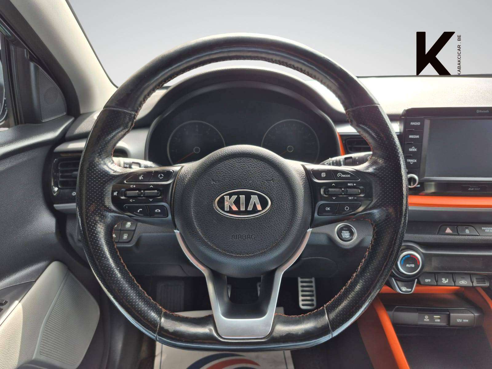 Kia Stonic Stonic 1.0 T Sense - Carnet Complet Garantie 12 Mois avec Entretien Effectué