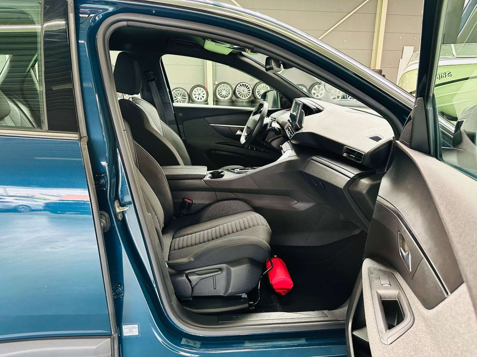 Peugeot 3008 3008 1.5 BlueHDi Active Pack (EU6.4)