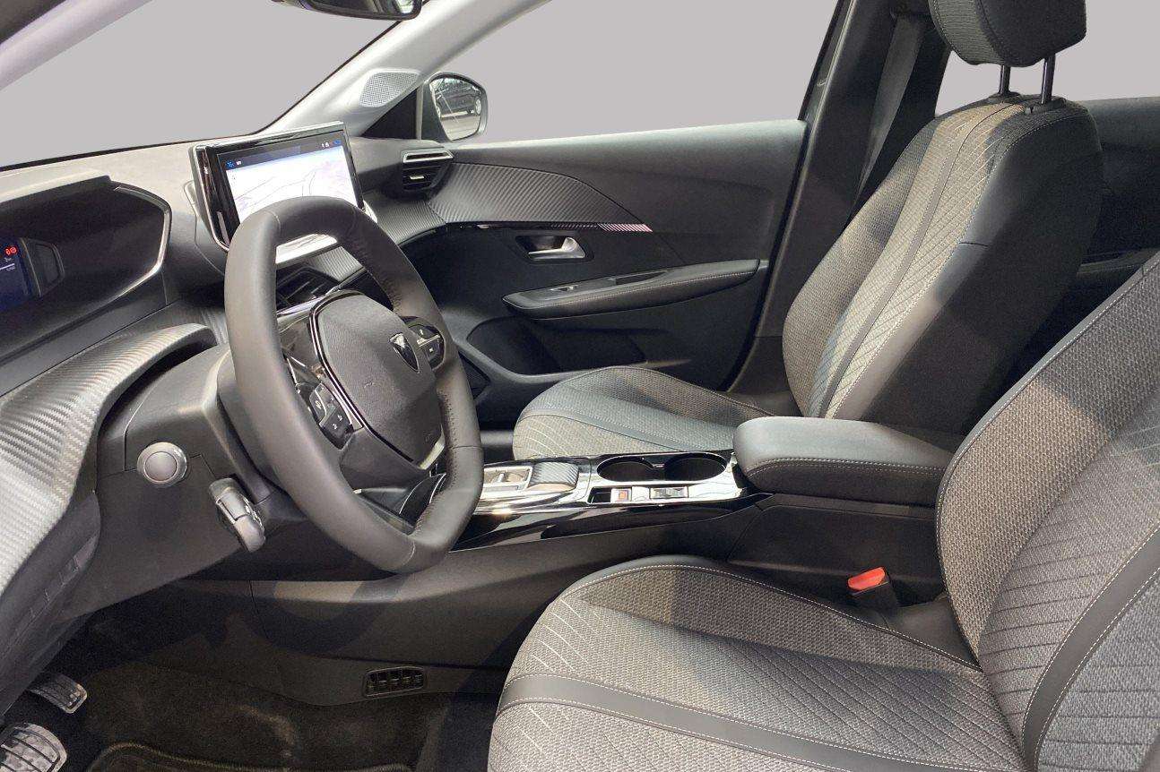 Peugeot 208 ALLURE