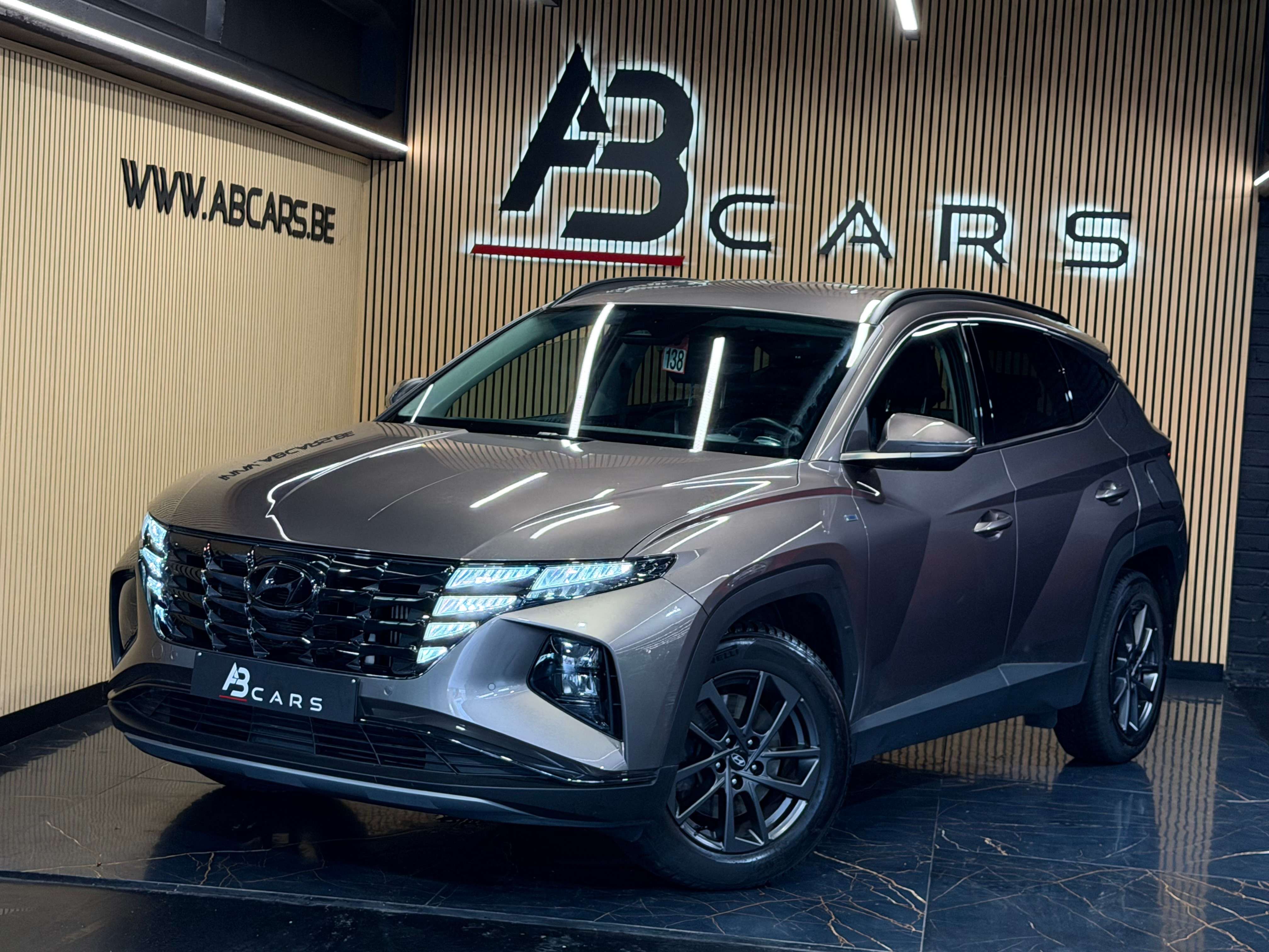 Hyundai TUCSON 1.6i * BOITE AUTO - SPORT * GARANTIE 12 MOIS ** 1ER PROPRIETAIRE *
