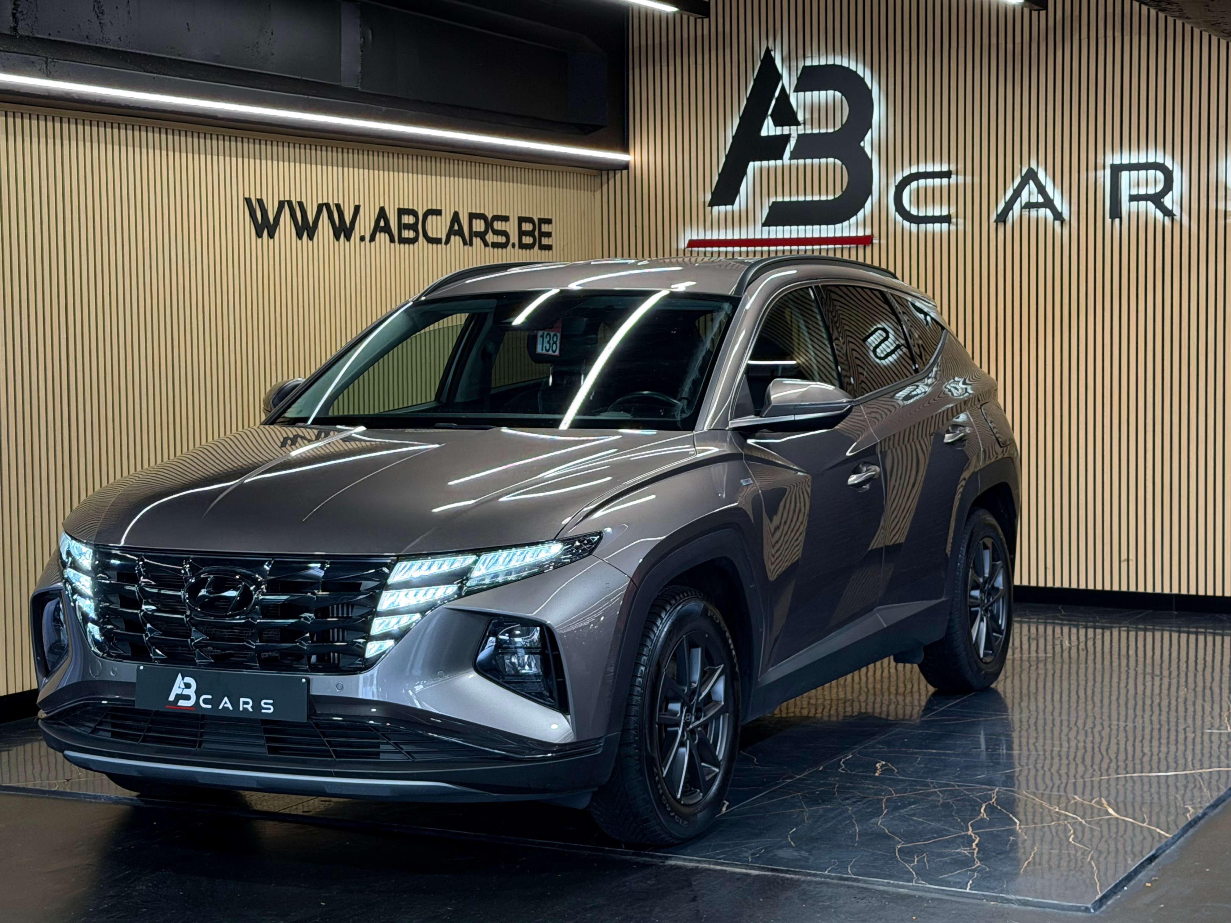 Hyundai TUCSON 1.6i * BOITE AUTO - SPORT * GARANTIE 12 MOIS ** 1ER PROPRIETAIRE *