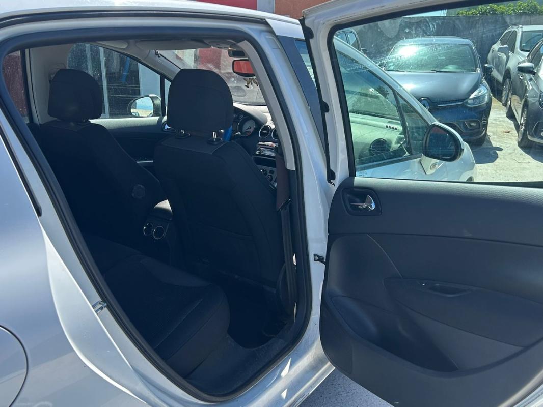 Peugeot 308 1.6 HDI 109 CH 5 PORTES – ENTIÈREMENT RÉVISÉE ET GARANTIE 12 MOIS EN EUROPE