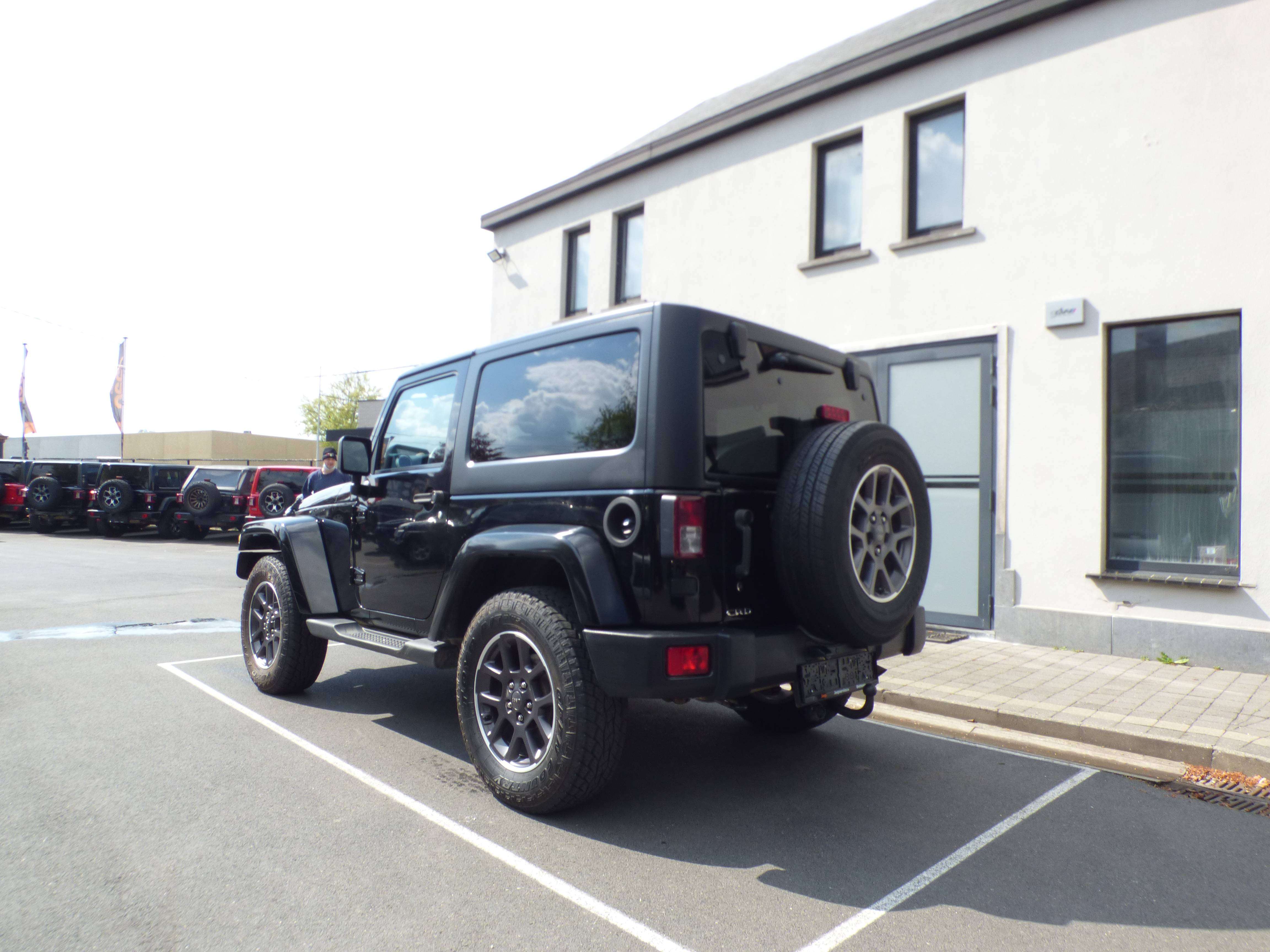 Jeep Wrangler Wrangler 2.8 CRD Black Edition DPF**75000km**