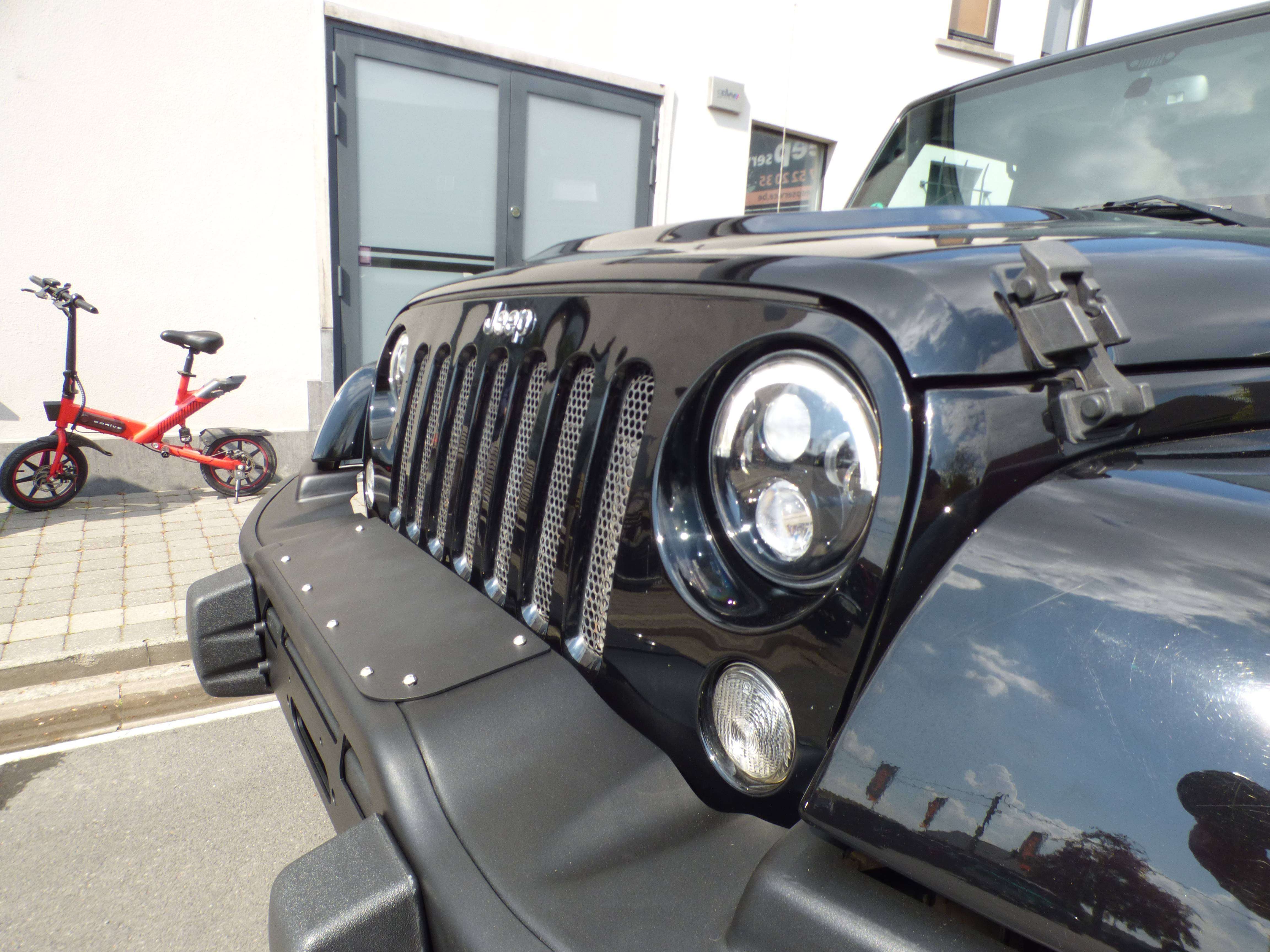 Jeep Wrangler Wrangler 2.8 CRD Black Edition DPF**75000km**
