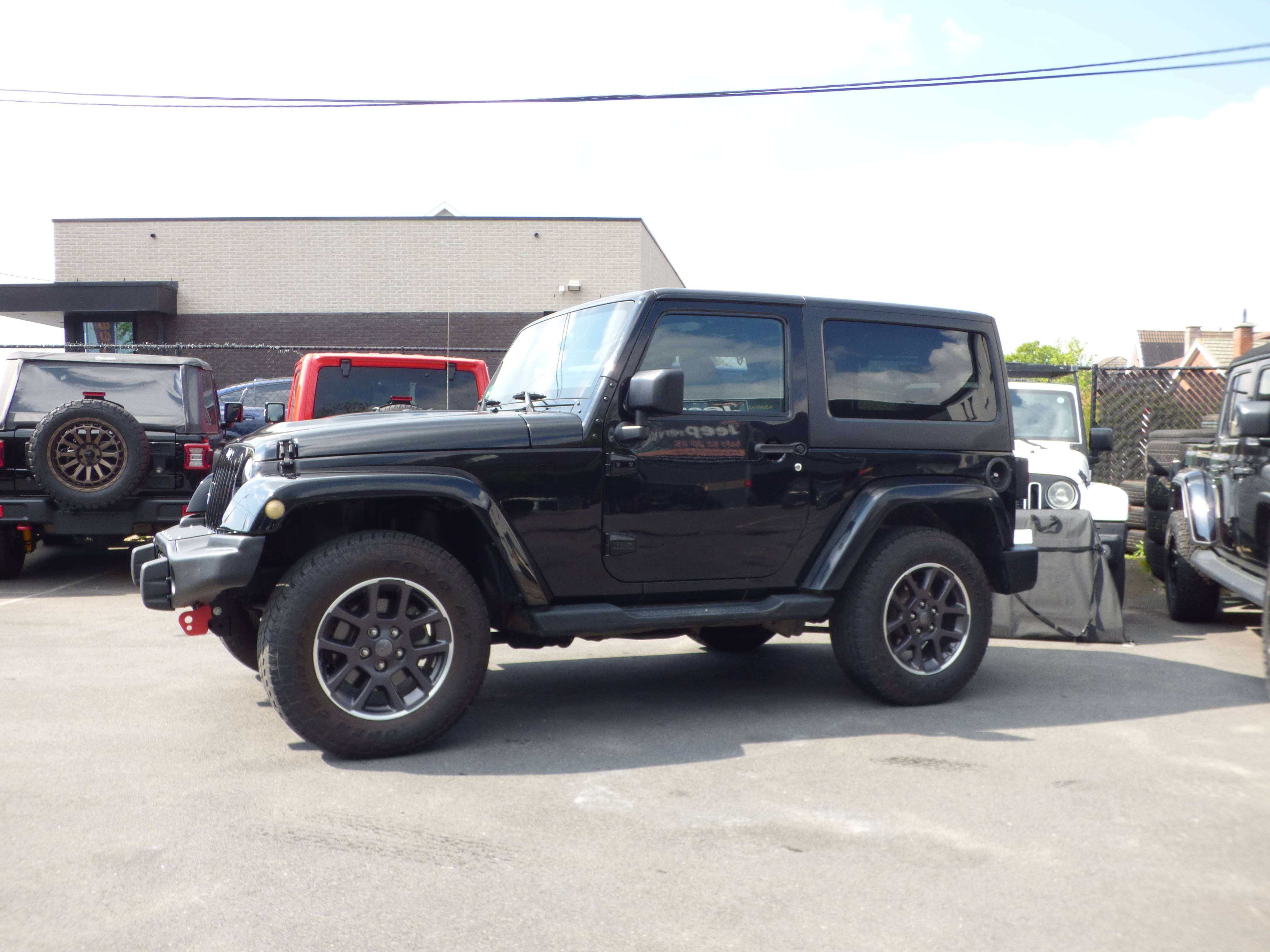 Jeep Wrangler Wrangler 2.8 CRD Black Edition DPF**75000km**