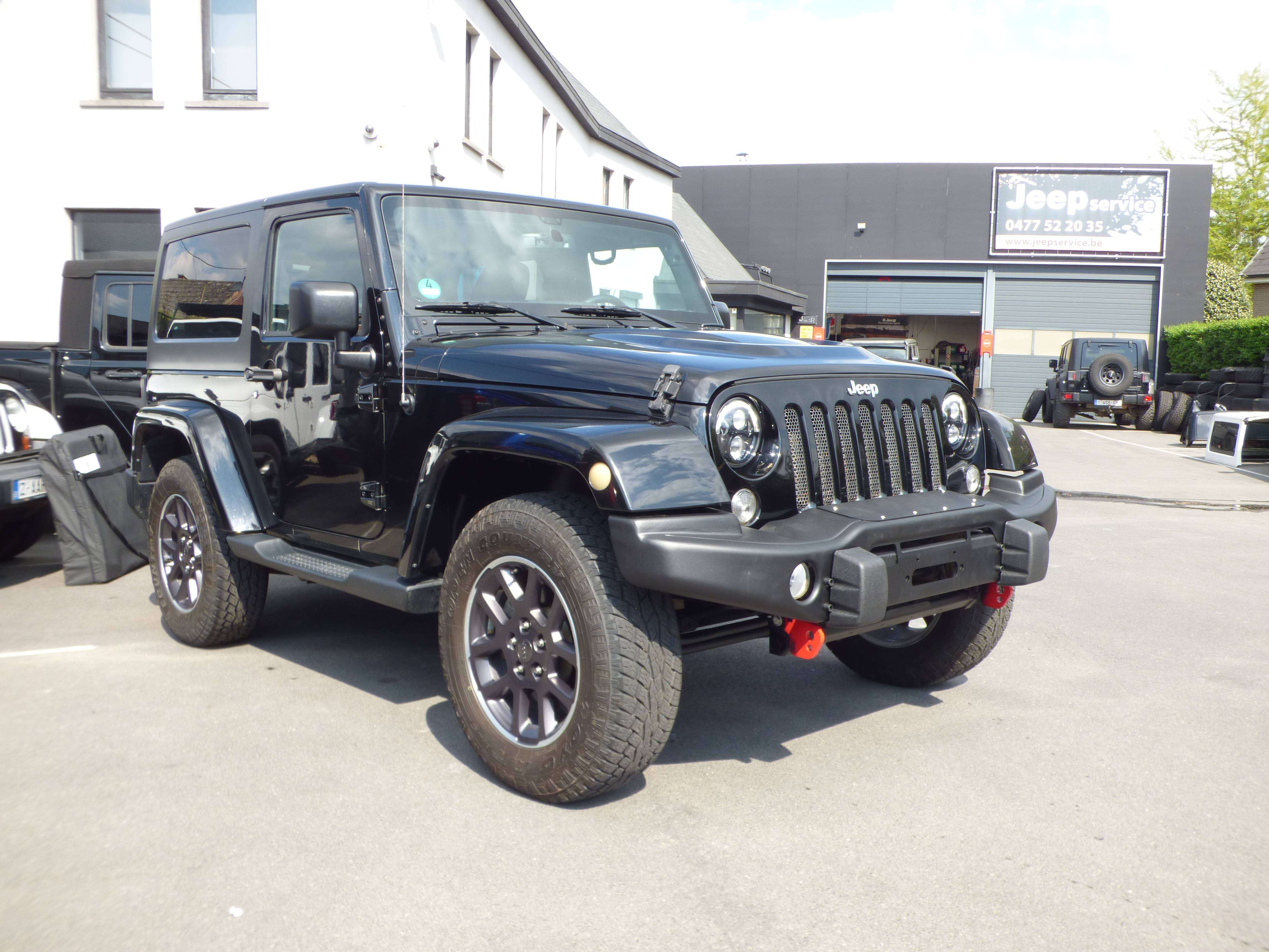 Jeep Wrangler Wrangler 2.8 CRD Black Edition DPF**75000km**