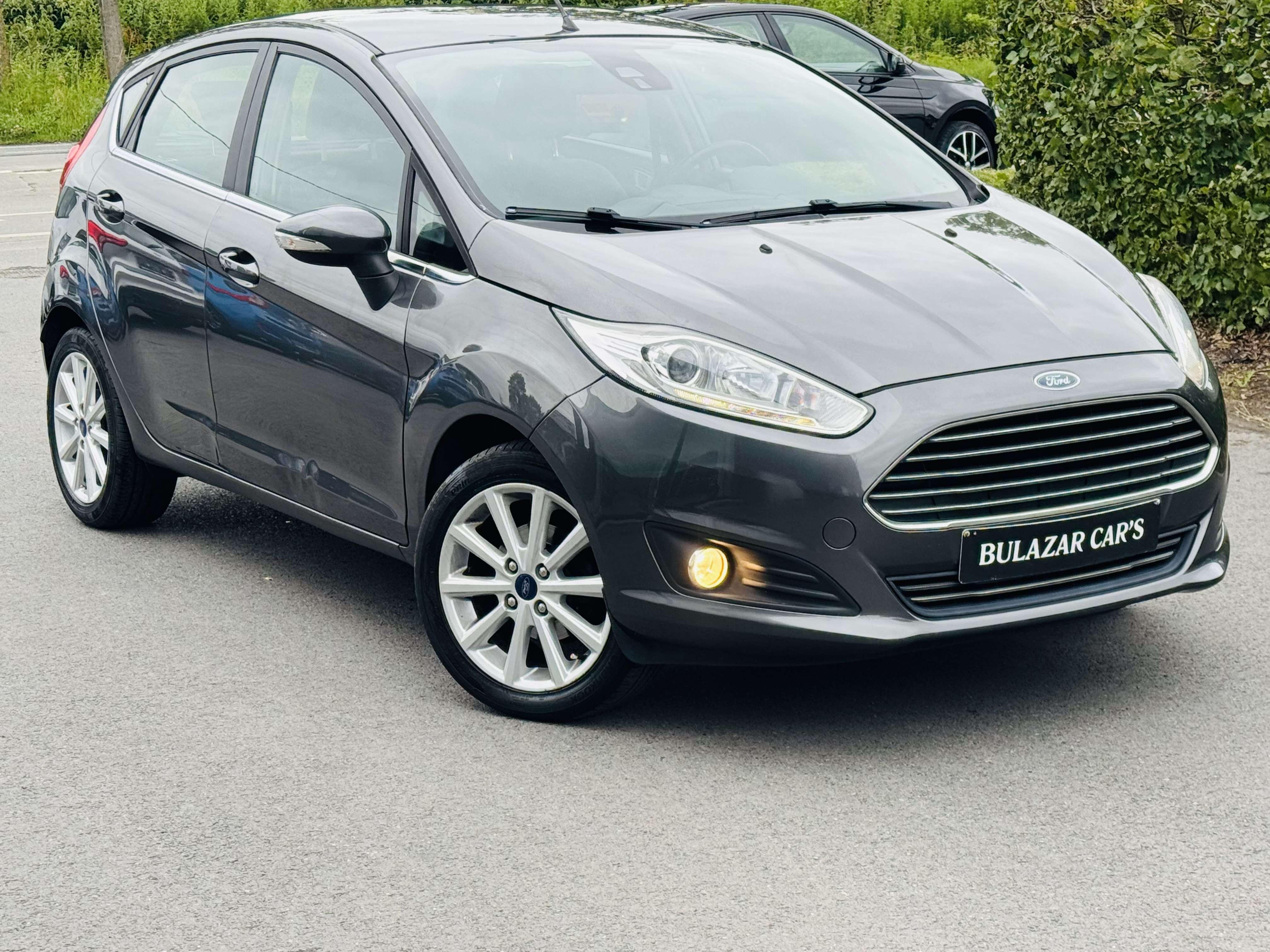 Ford Fiesta Fiesta 1.0i Titanium*1 ER MAIN*CARNET*CLIM*GARANTIE 12 MOIS
