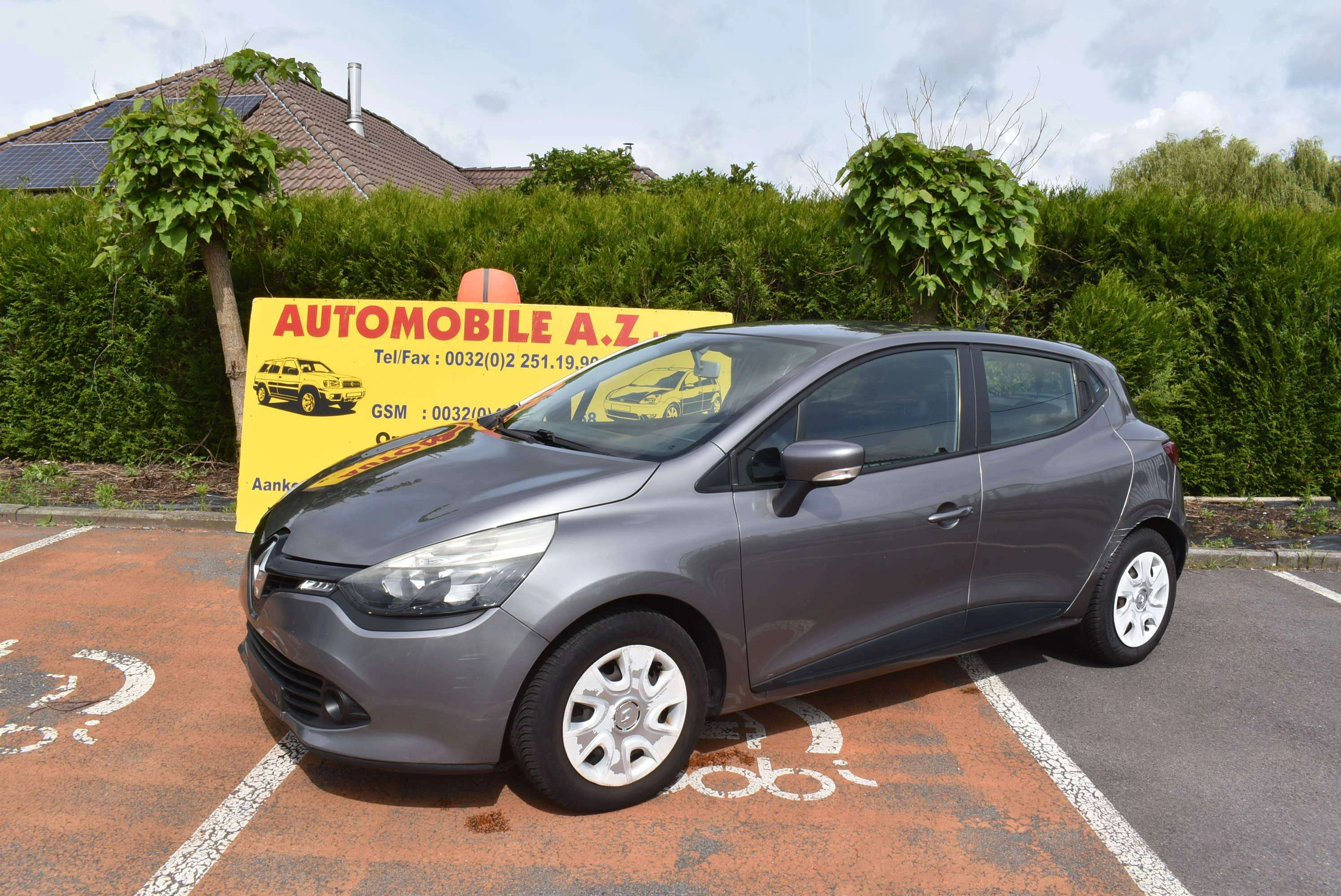 Renault Clio 1.2i Collection