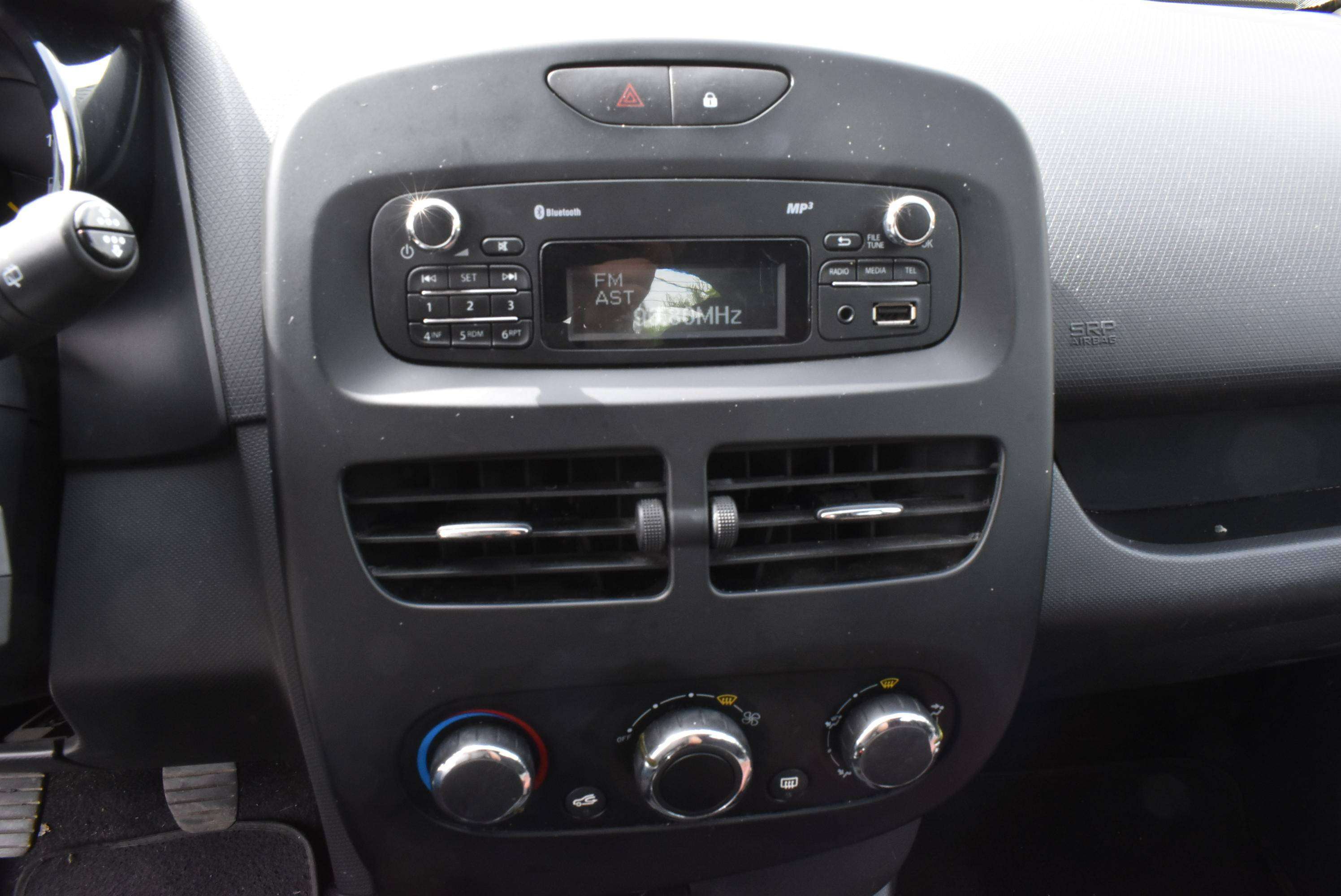 Renault Clio 1.2i Collection