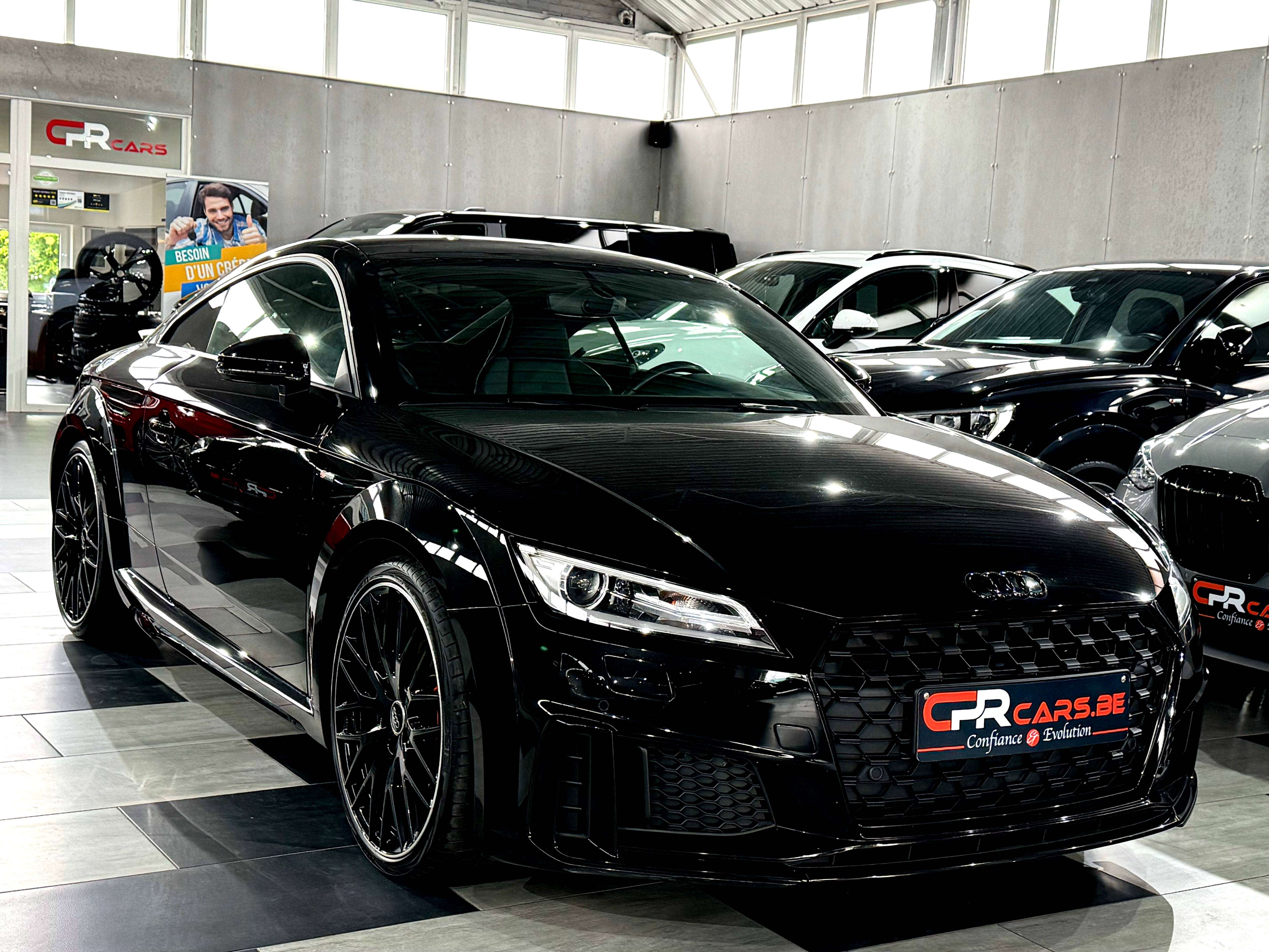 Audi TT Coupé 40 TFSI S Line Compétition Shadow Look Etat Neuf