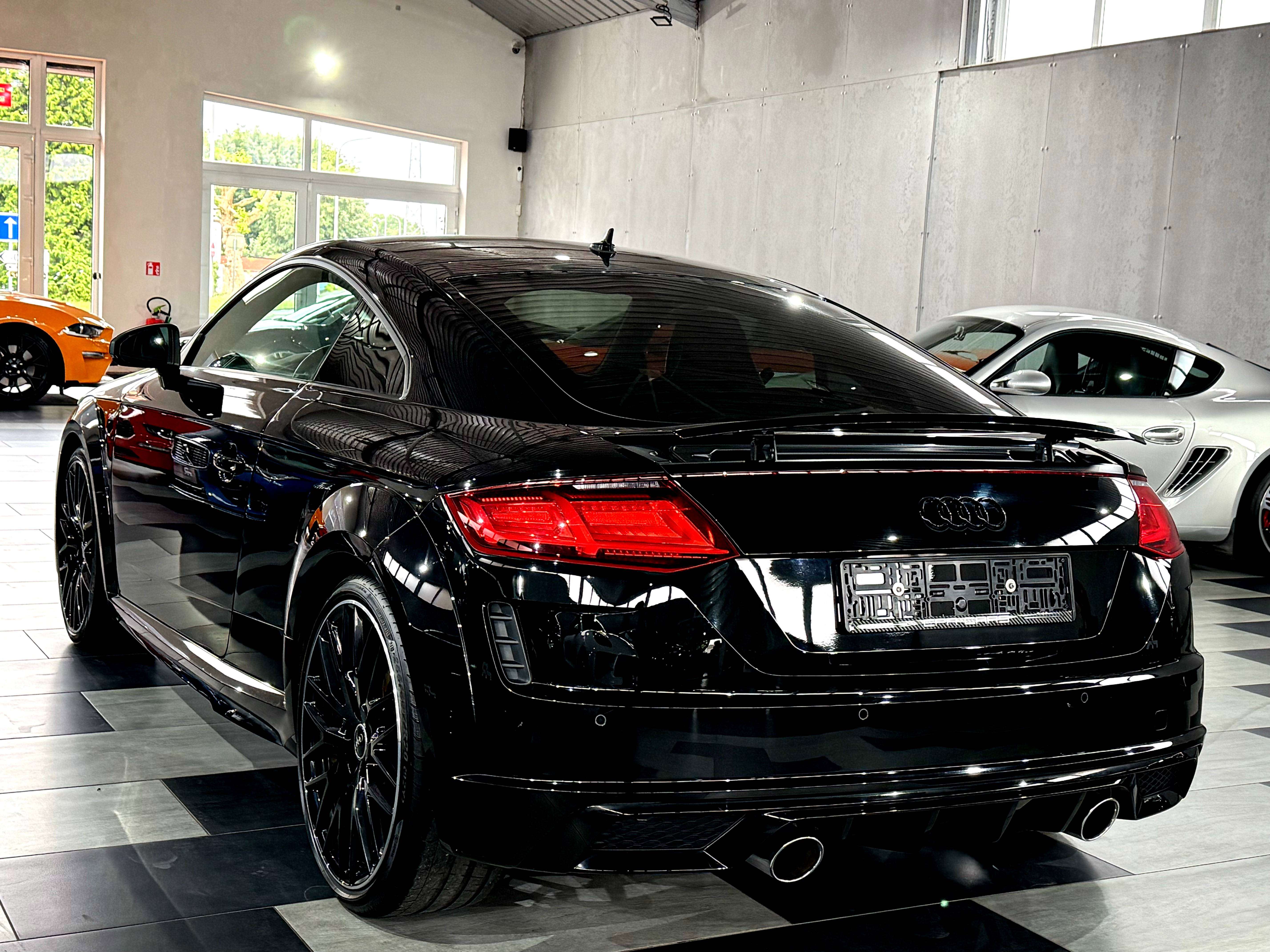 Audi TT Coupé 40 TFSI S Line Compétition Shadow Look Etat Neuf
