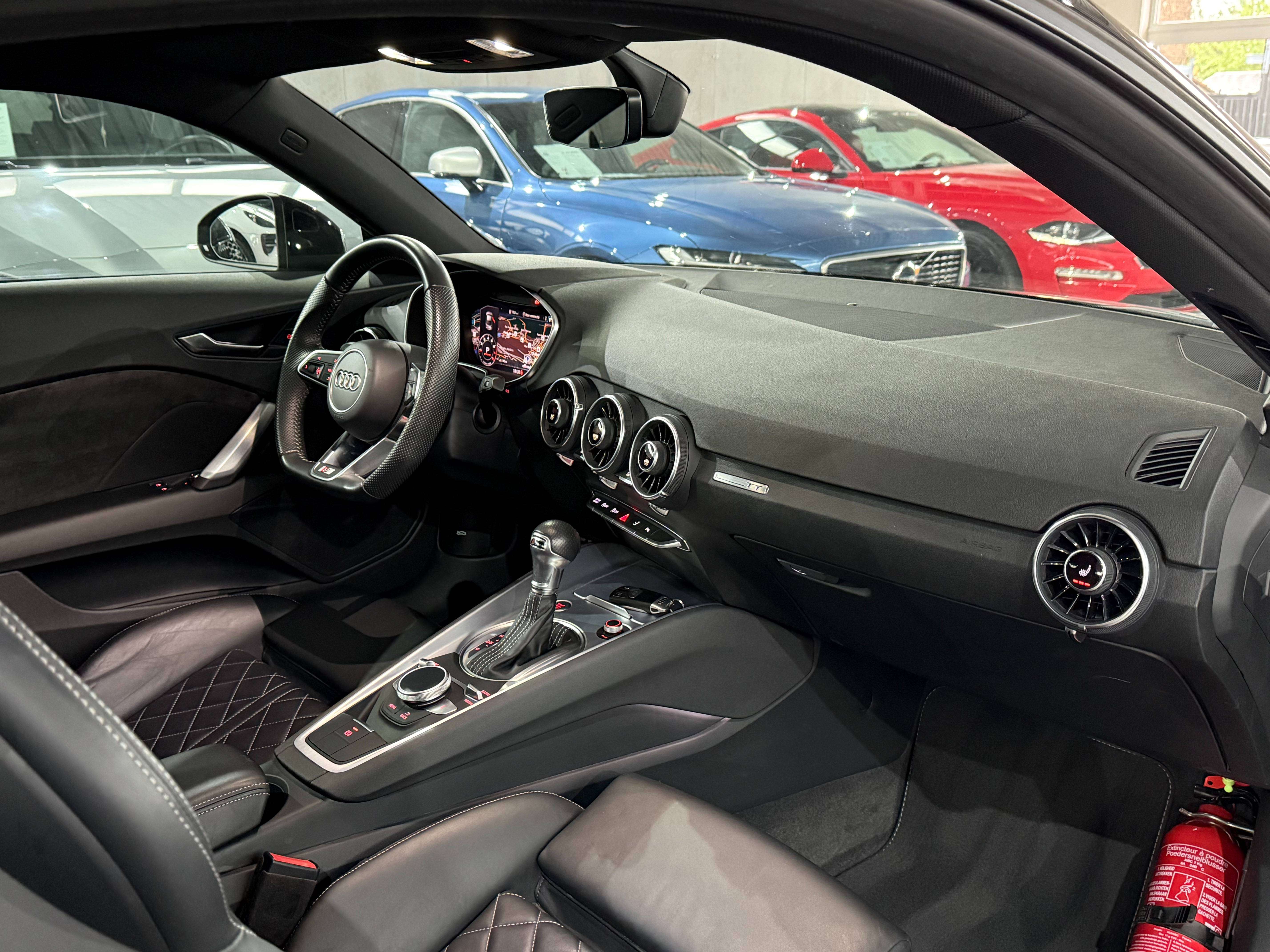 Audi TT Coupé 40 TFSI S Line Compétition Shadow Look Etat Neuf