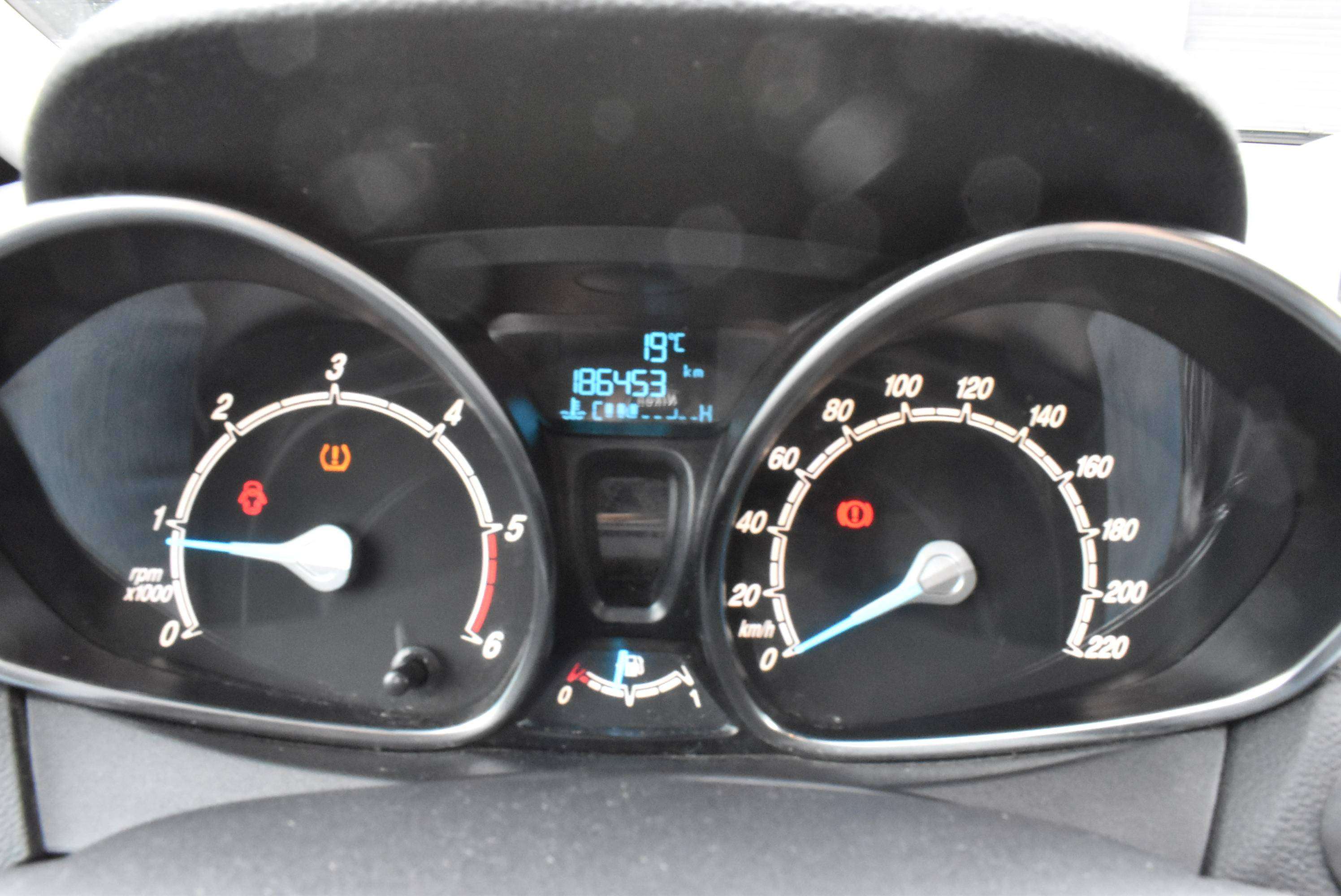 Ford B-Max 1.6 TDCi Titanium Airco